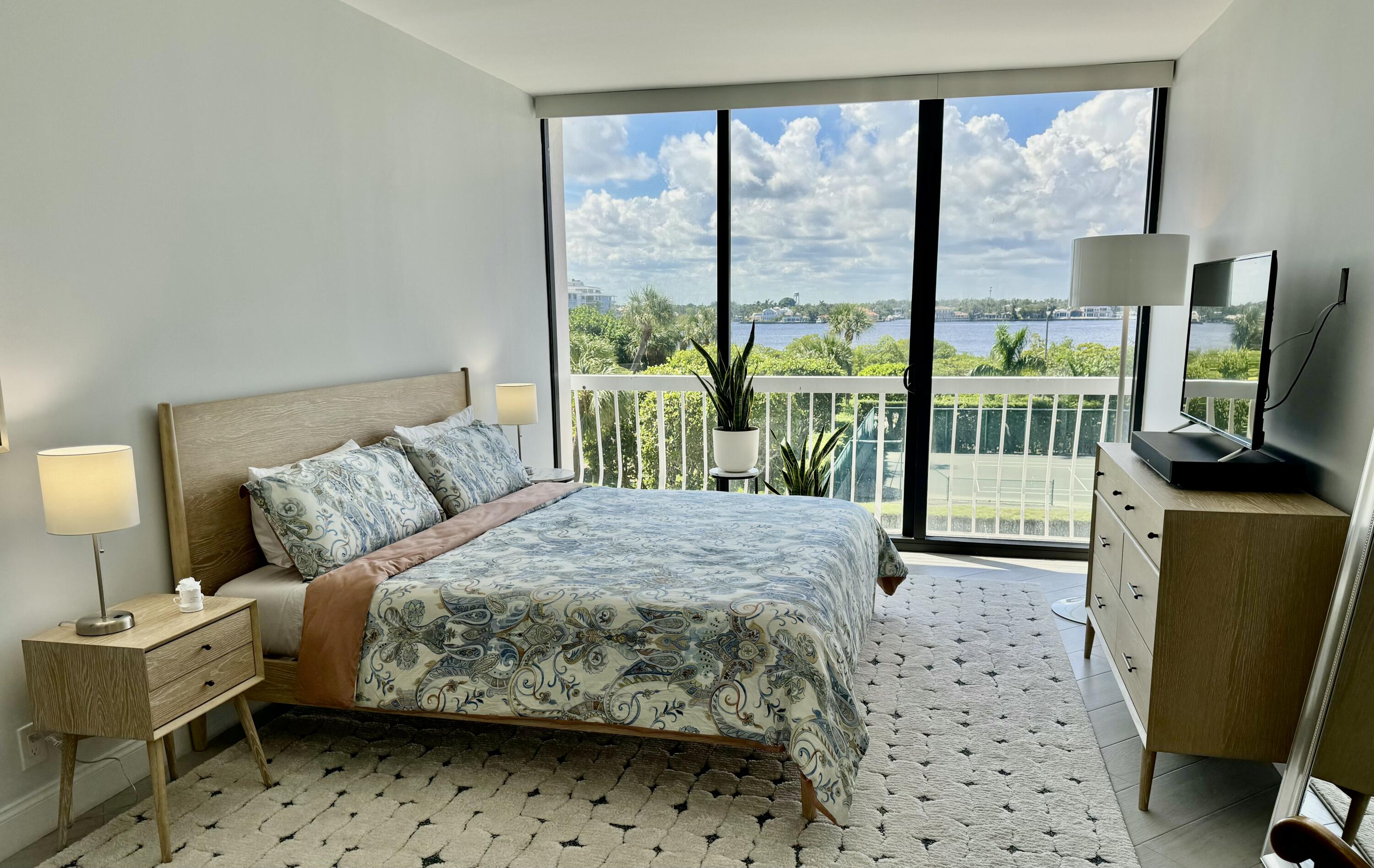 2100 S Ocean #204 N Palm Beach, FL 33480