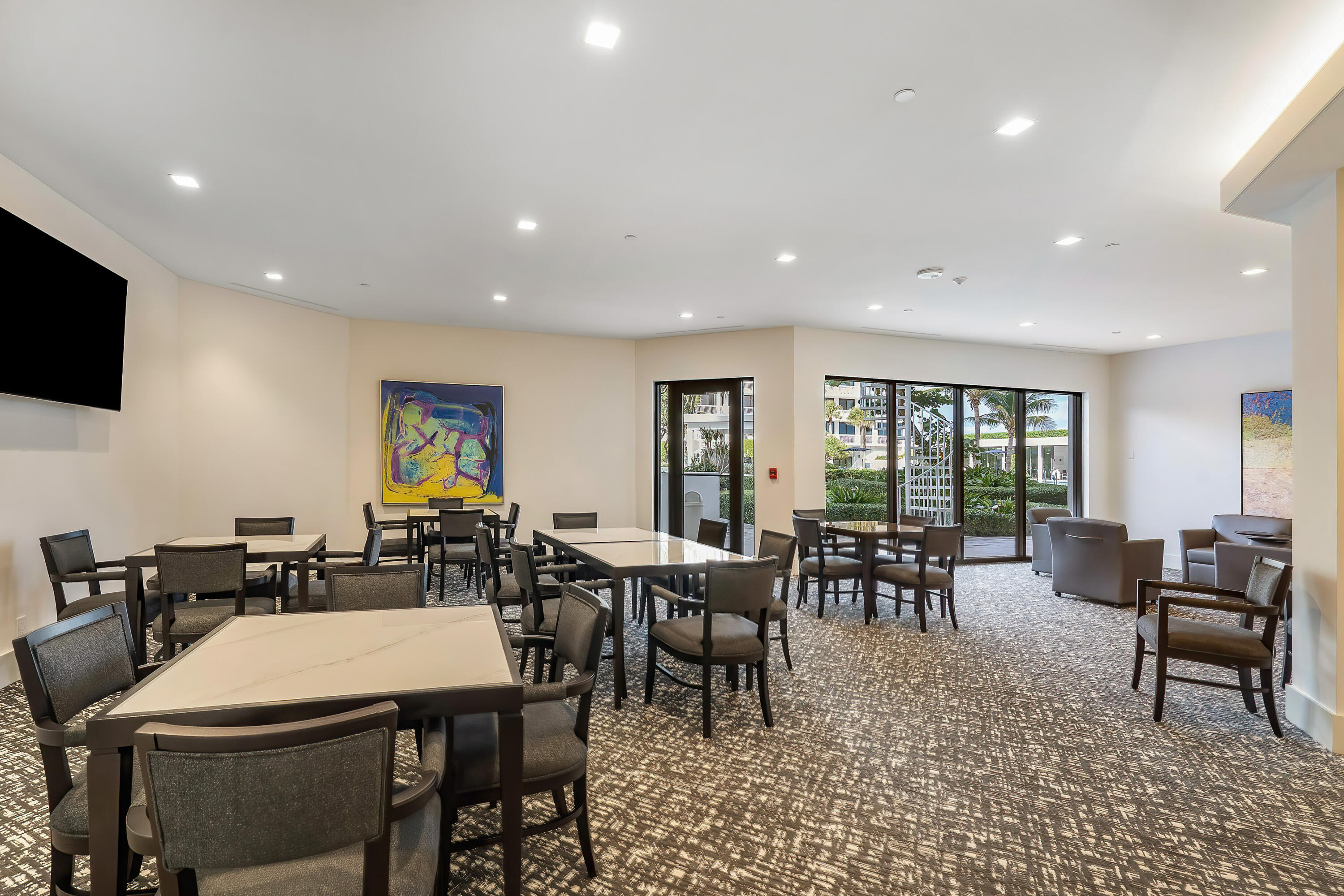 2100 S Ocean #204 N Palm Beach, FL 33480