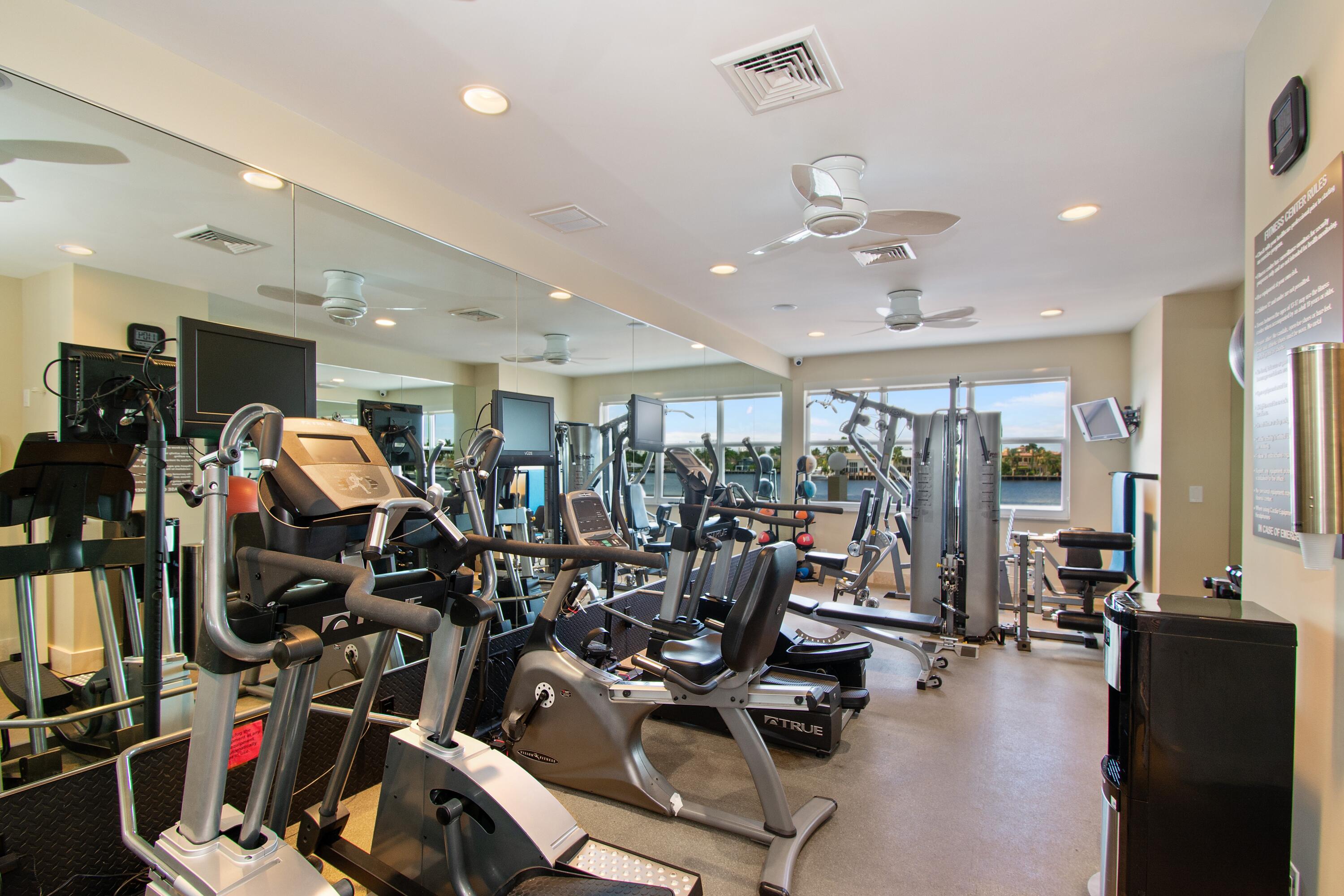 511 Bayshore #802 Fort Lauderdale, FL 33304