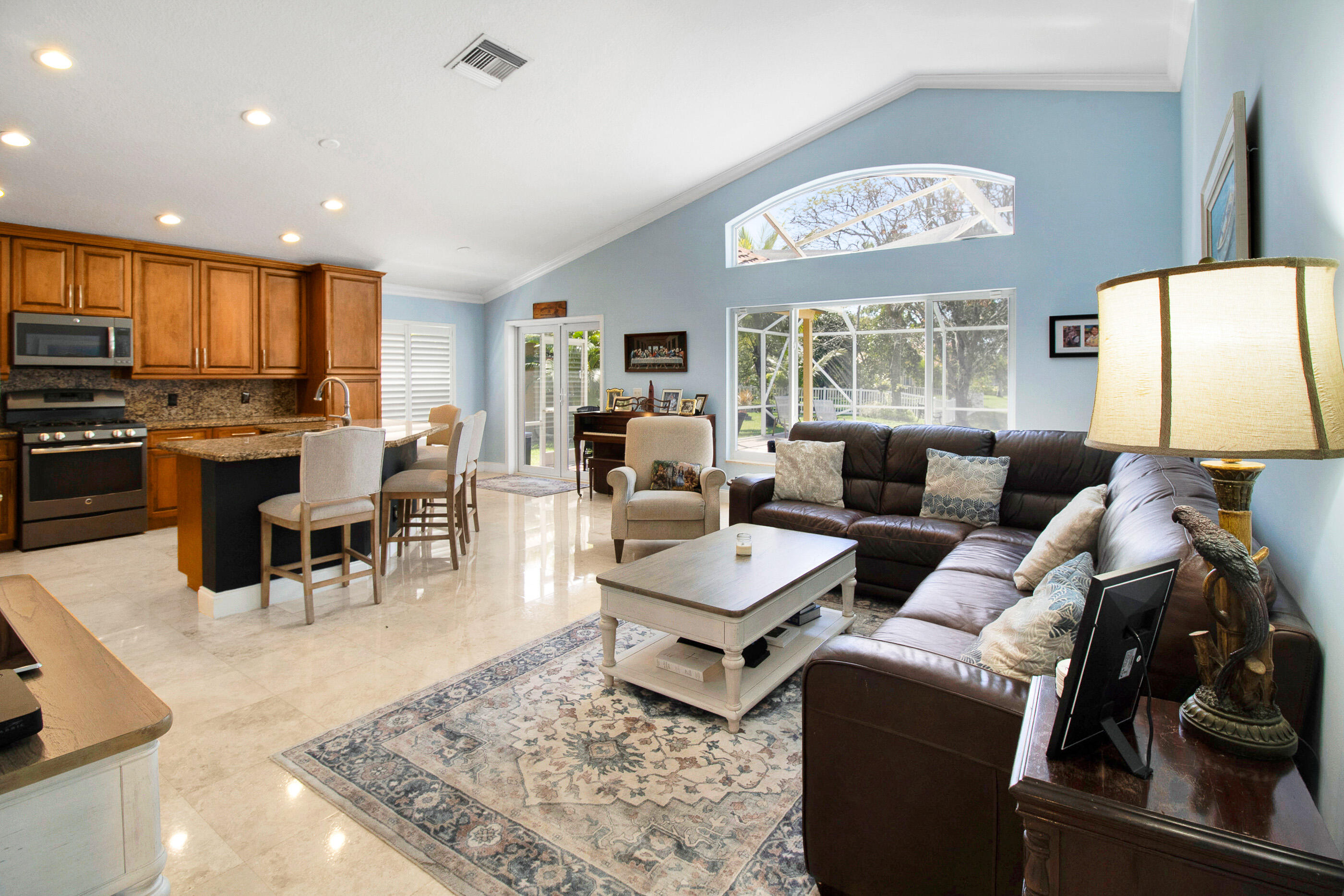 1948 NW 130th Pembroke Pines, FL 33028