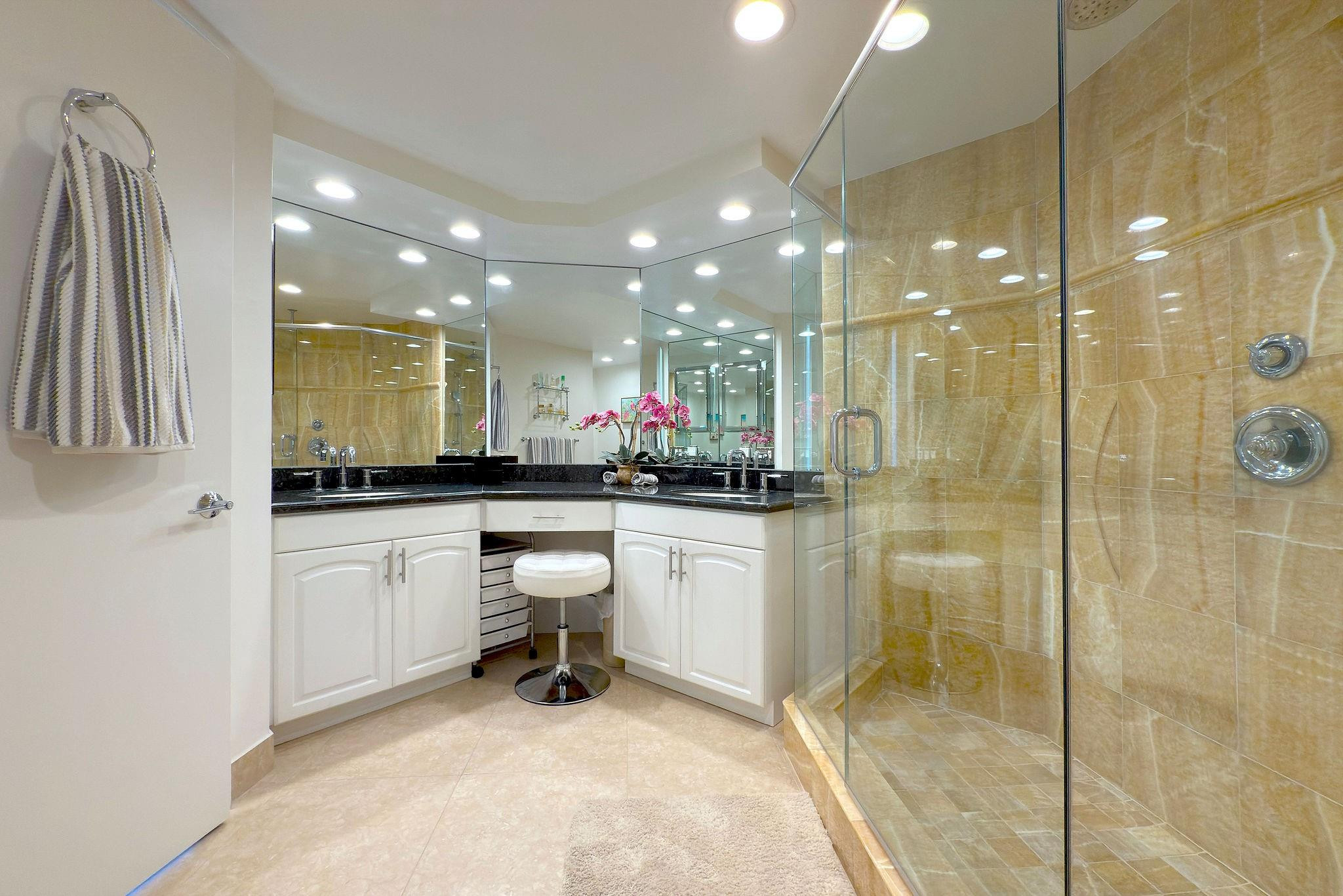 2100 S Ocean #2508 Fort Lauderdale, FL 33316