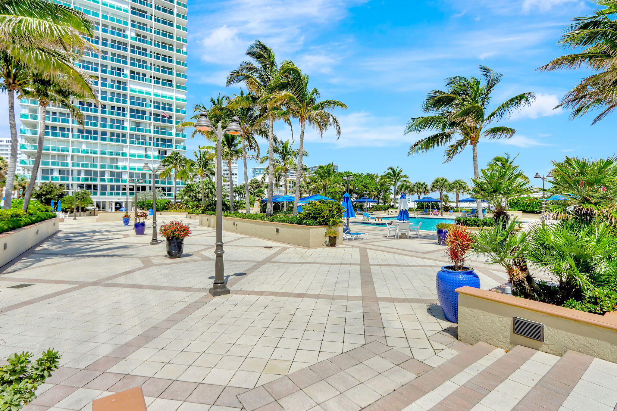 2100 S Ocean #2508 Fort Lauderdale, FL 33316