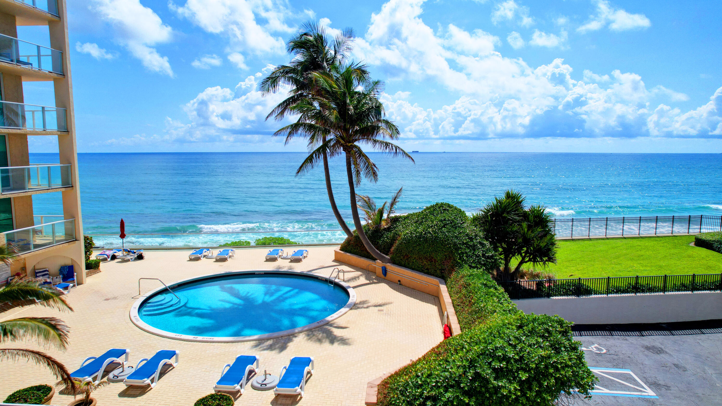 5440 N Ocean #202