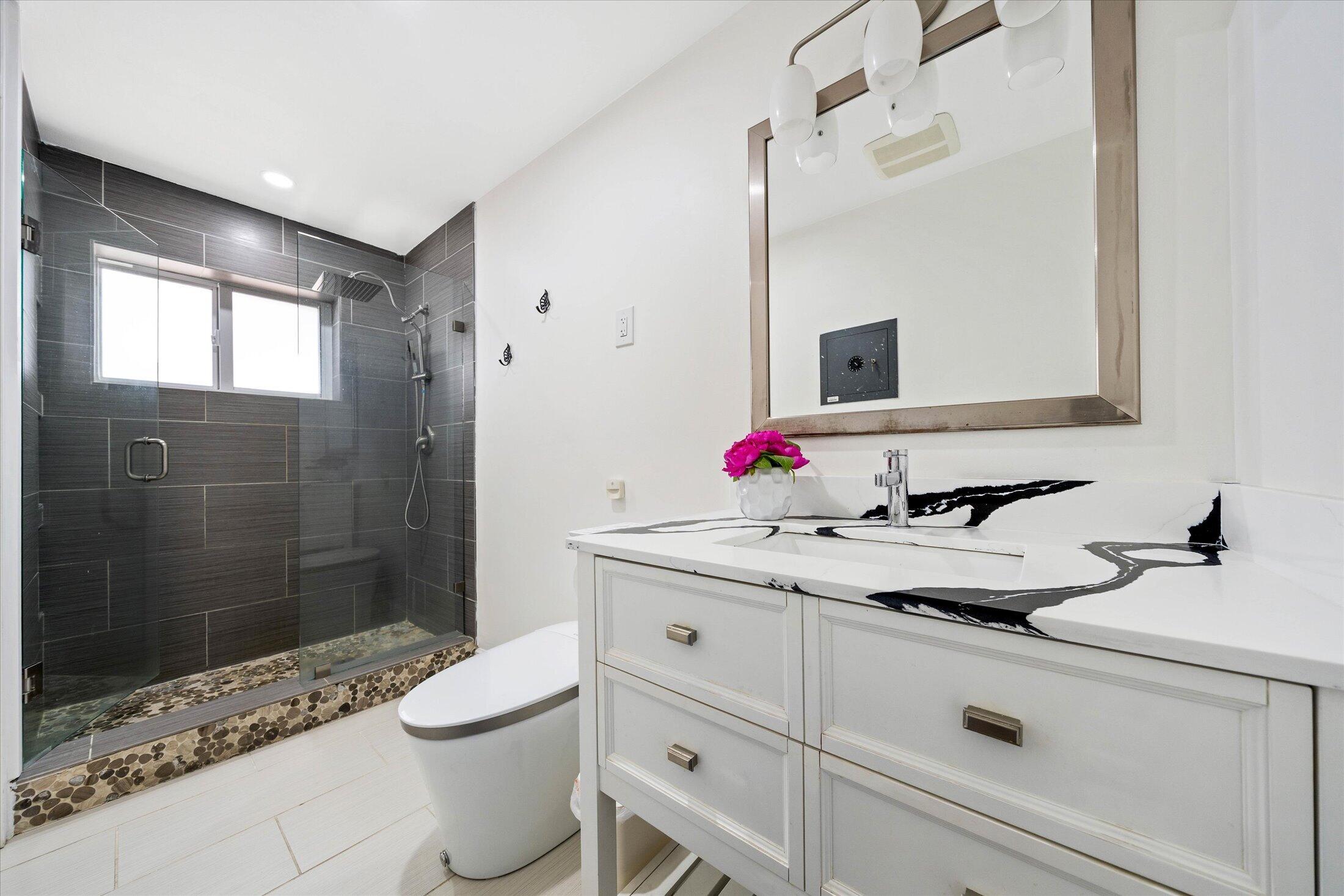 421 SW 18th Pompano Beach, FL 33060