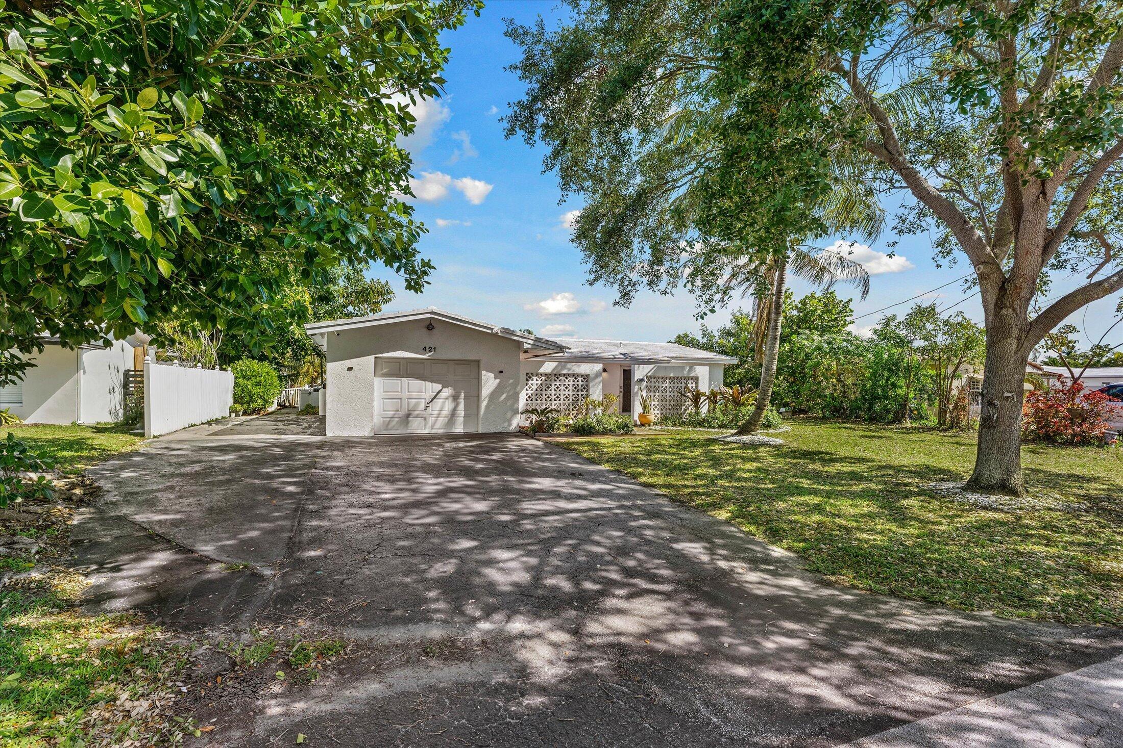 421 SW 18th Pompano Beach, FL 33060