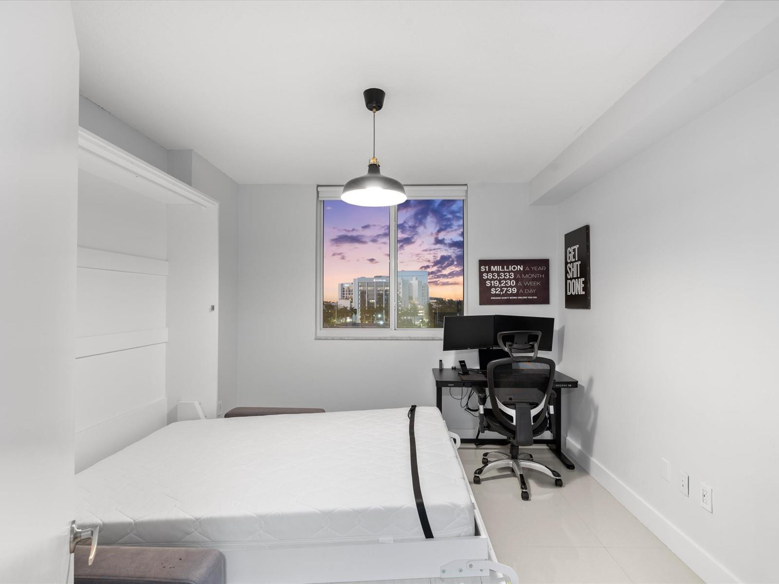 image The Venture at Aventura16