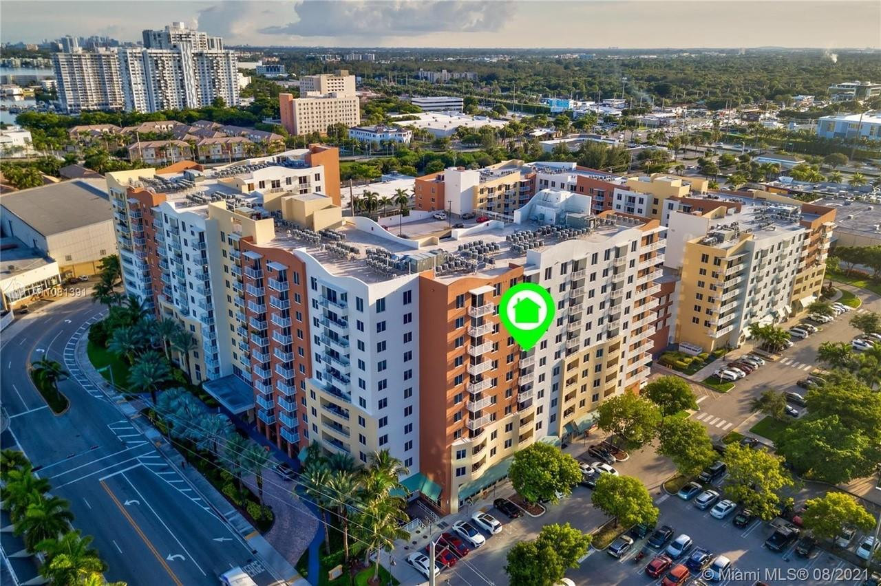image The Venture at Aventura21