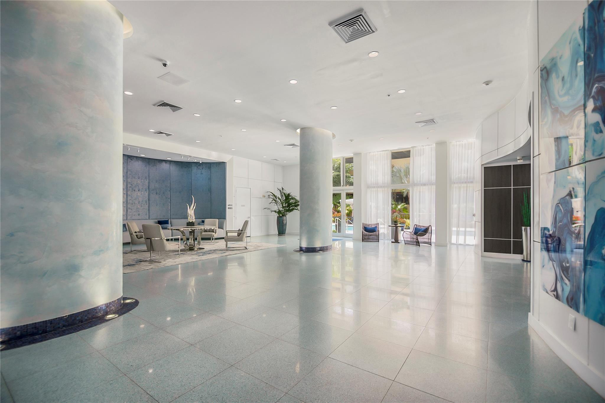 image The Venture at Aventura24