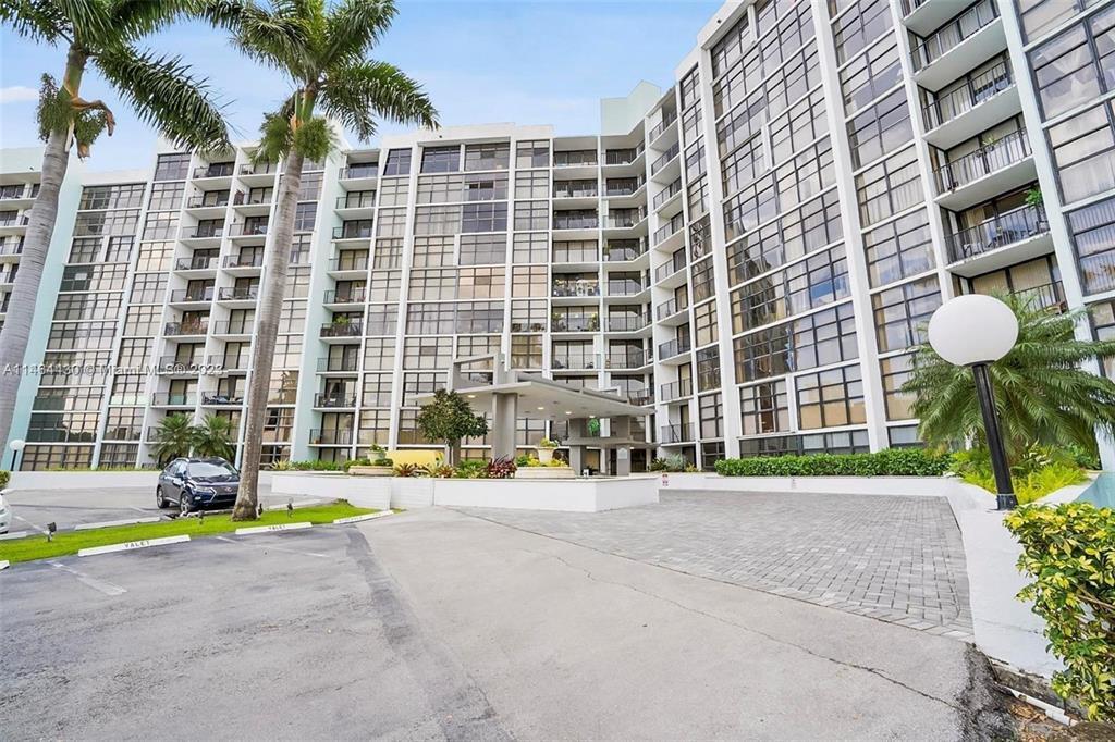 200 Leslie #1128 Hallandale Beach, FL 33009