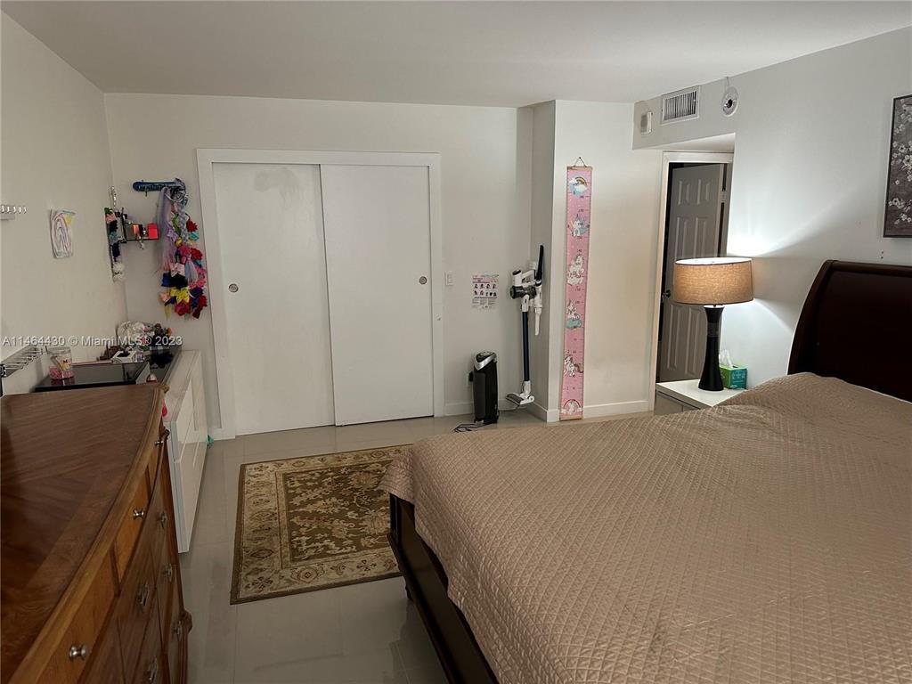 200 Leslie #1128 Hallandale Beach, FL 33009
