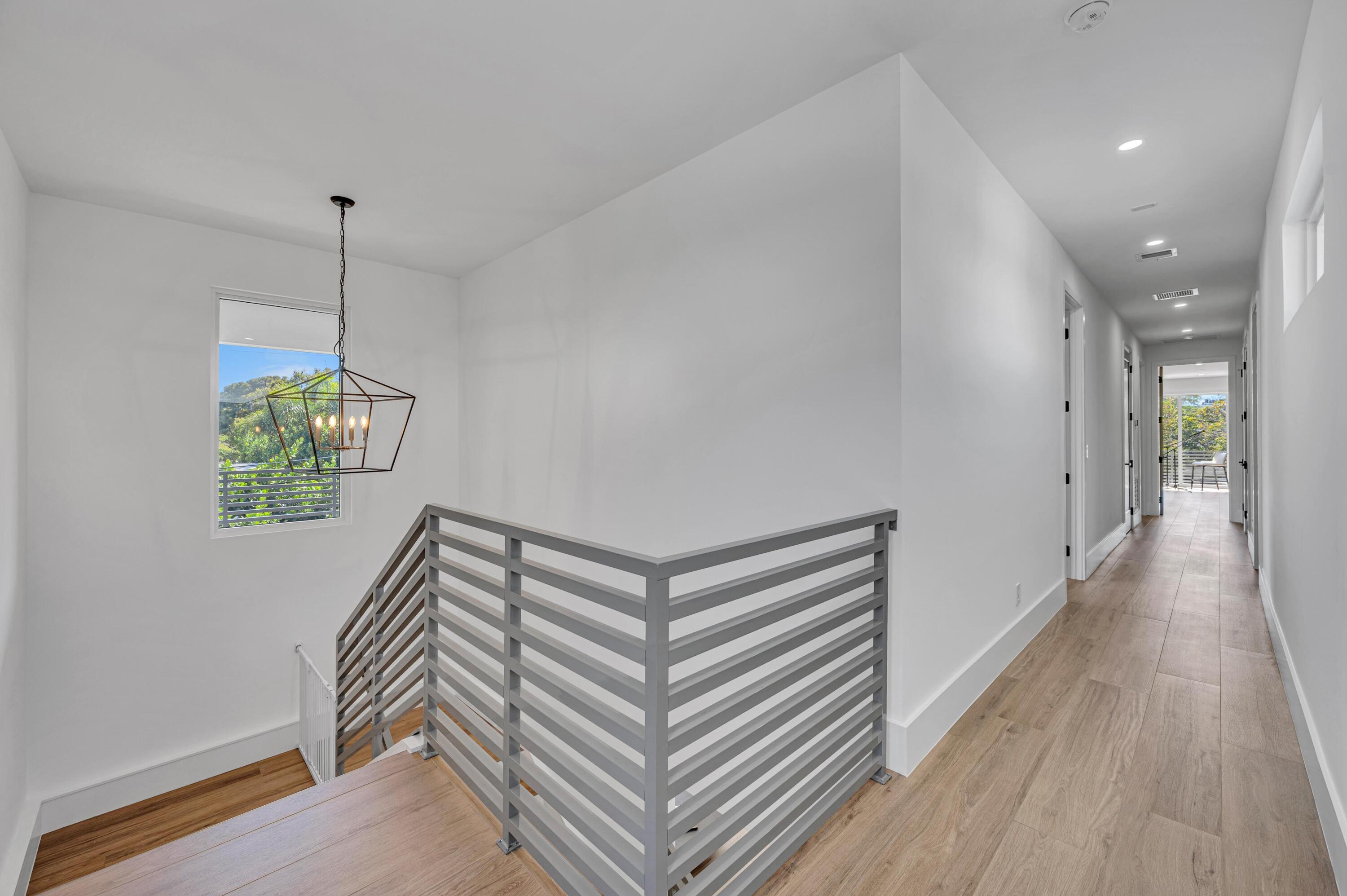 618 NE 15th Fort Lauderdale, FL 33304
