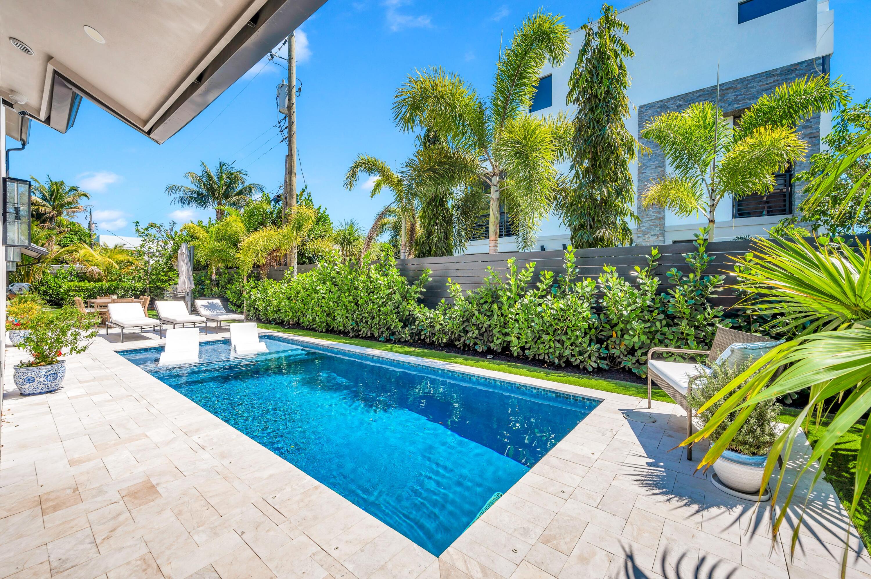 618 NE 15th Fort Lauderdale, FL 33304