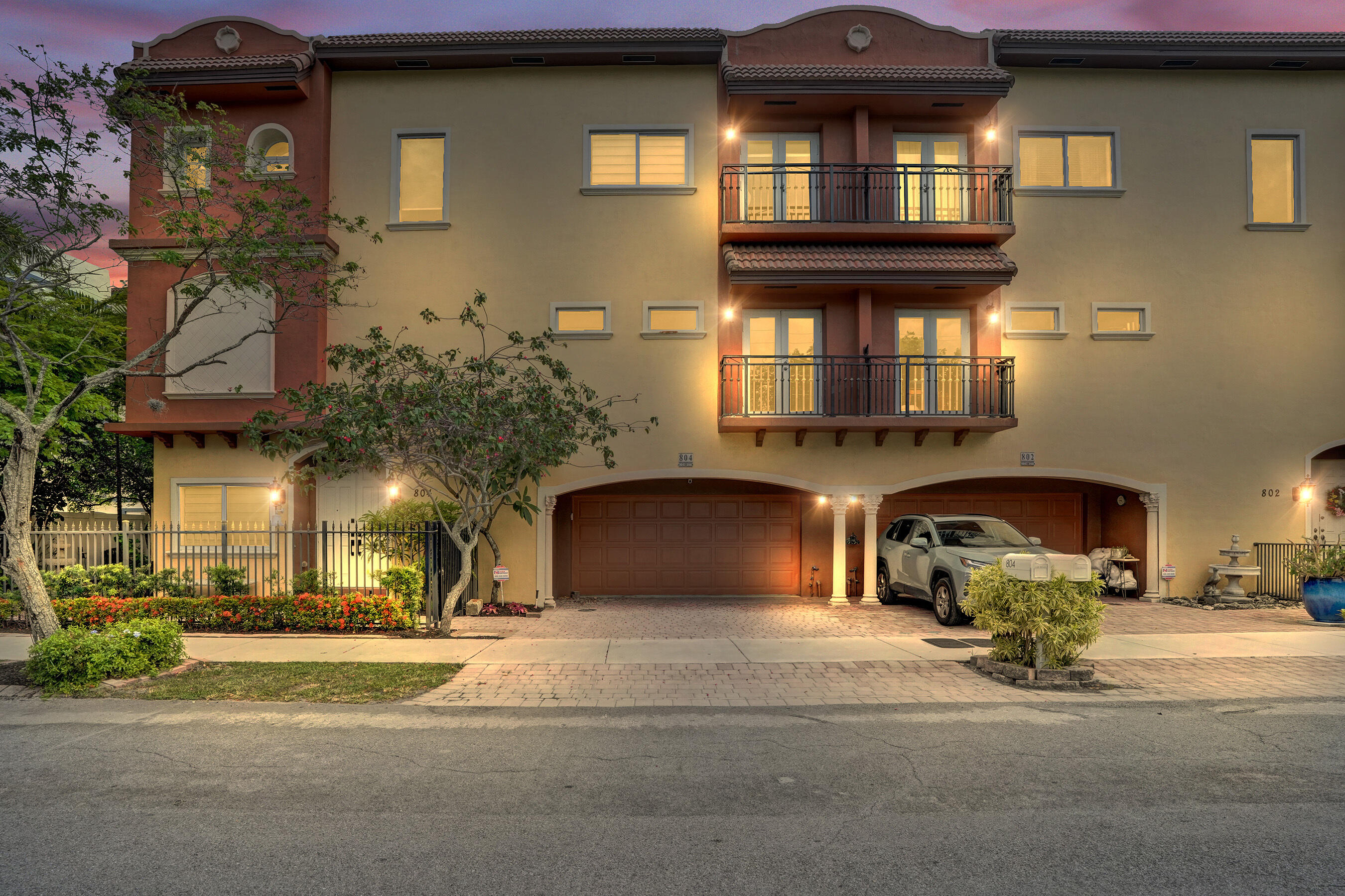 804 NE 7th Fort Lauderdale, FL 33304