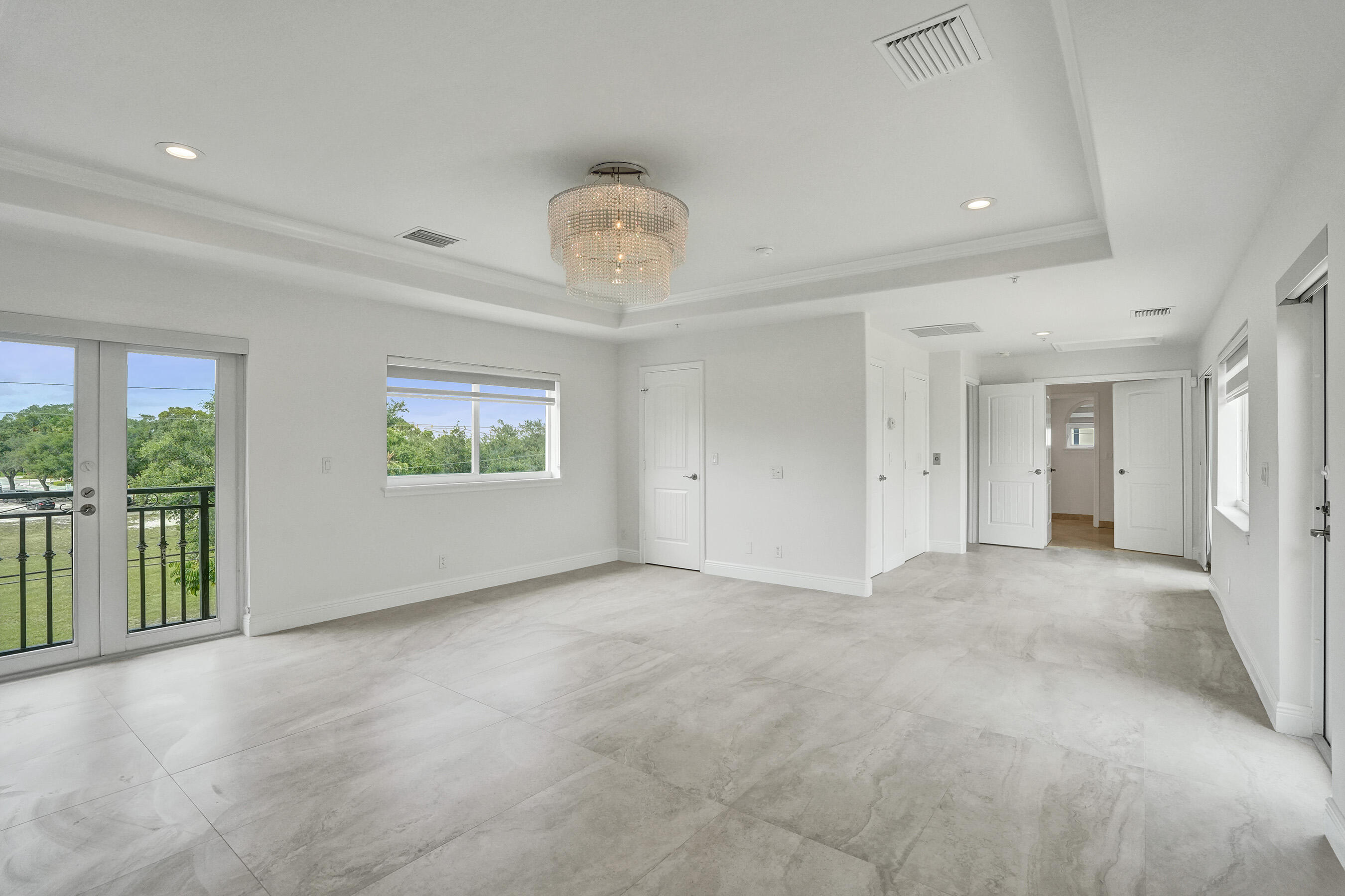804 NE 7th Fort Lauderdale, FL 33304