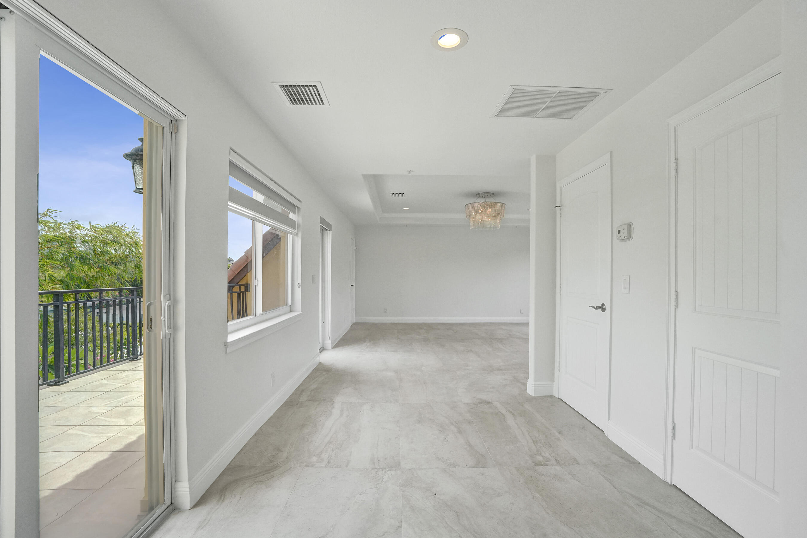 804 NE 7th Fort Lauderdale, FL 33304