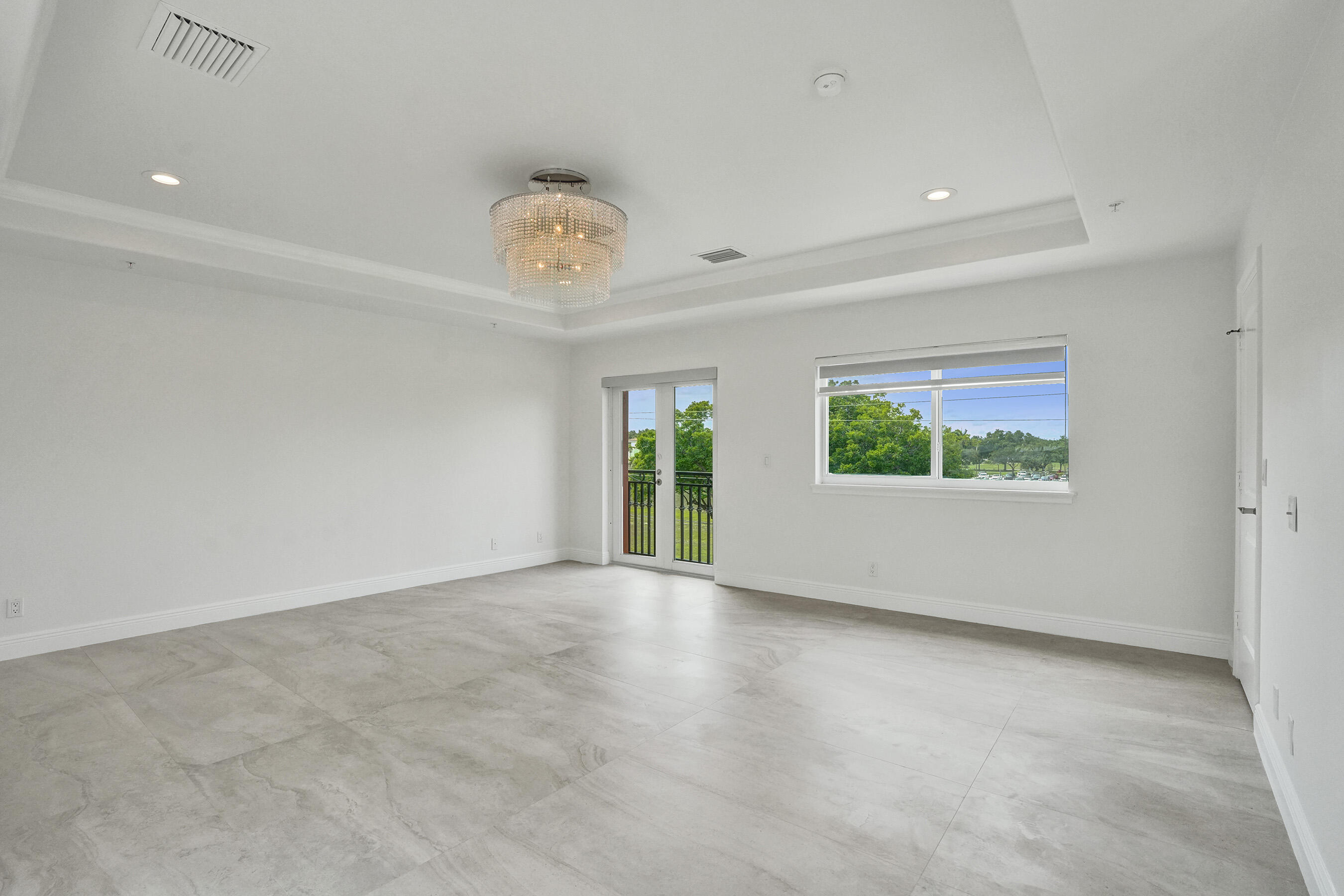 804 NE 7th Fort Lauderdale, FL 33304