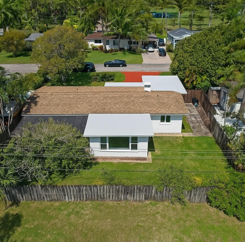 570 SE 2nd Pompano Beach, FL 33060