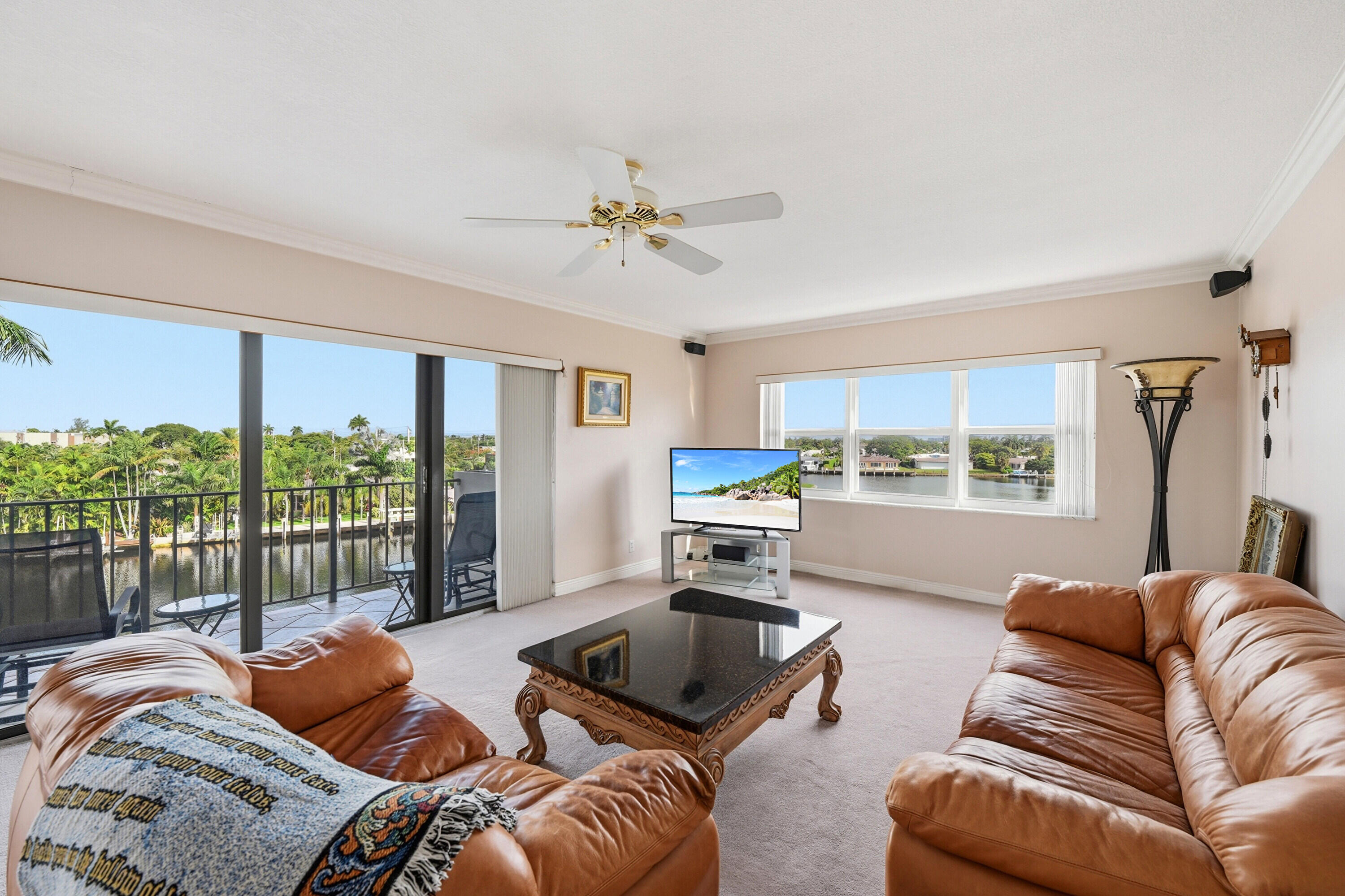 1839 Middle Riv #302