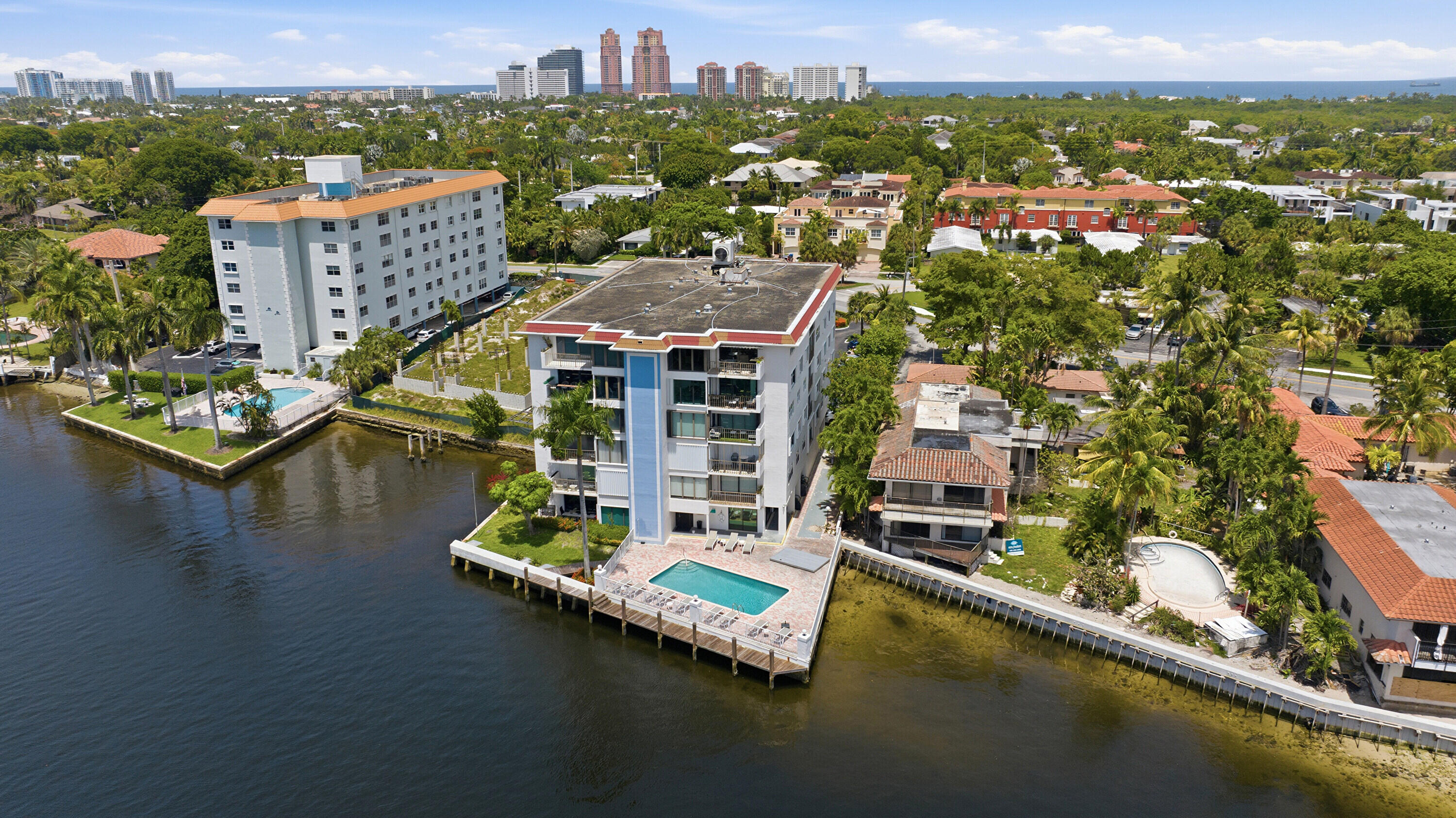 1839 Middle Riv #302 Fort Lauderdale, FL 33305