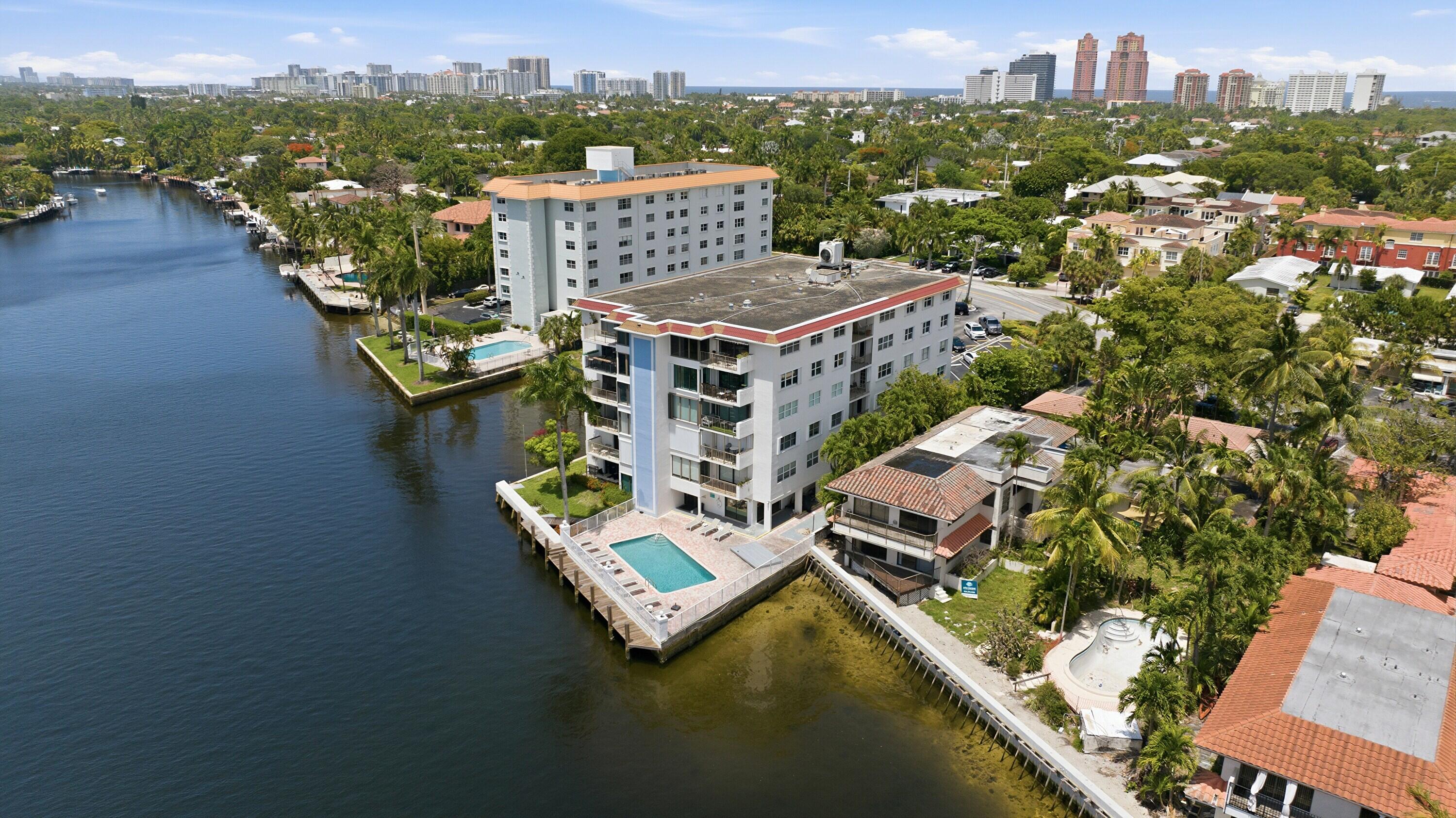 1839 Middle Riv #302 Fort Lauderdale, FL 33305