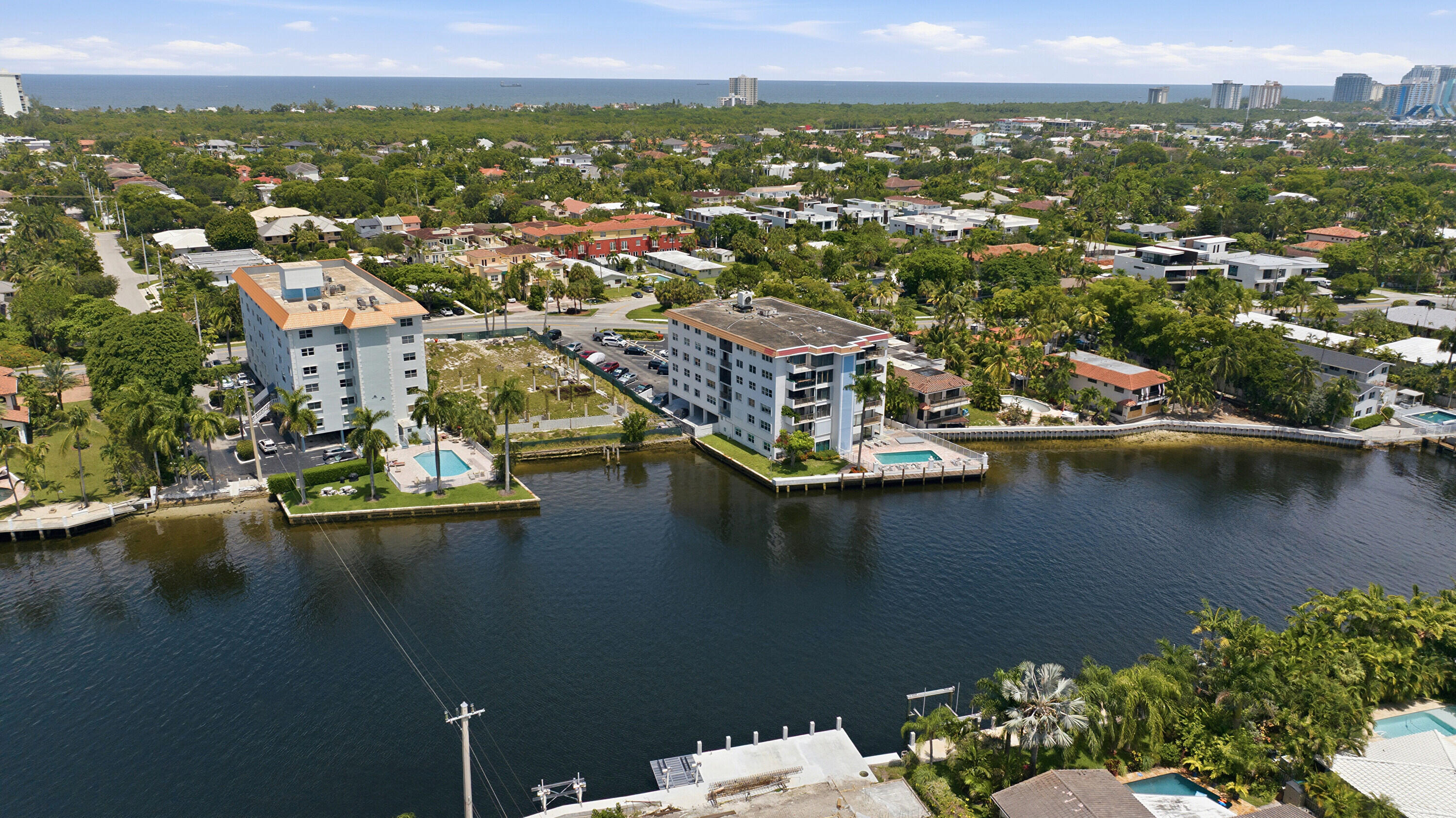 1839 Middle Riv #302 Fort Lauderdale, FL 33305