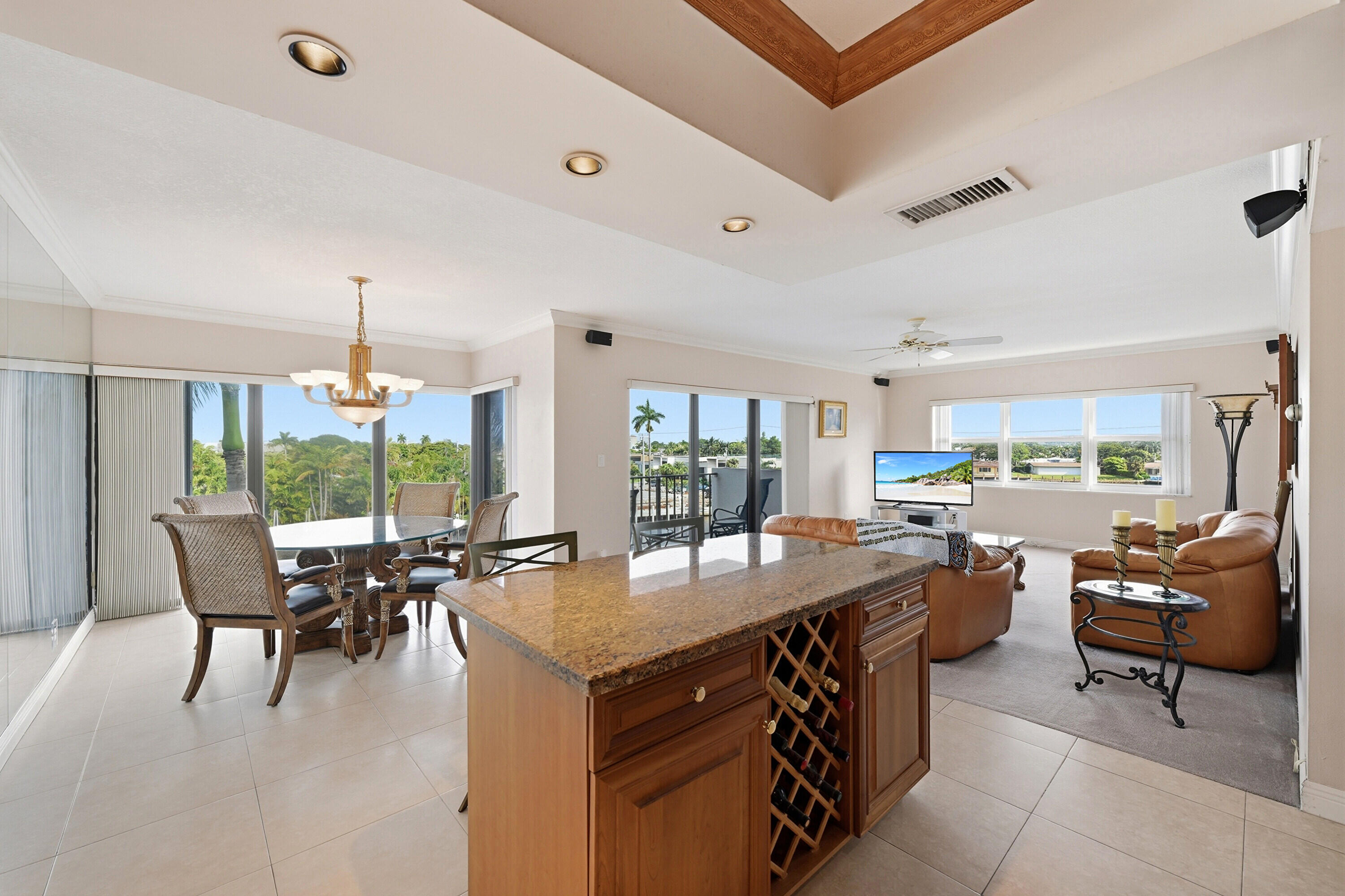 1839 Middle Riv #302 Fort Lauderdale, FL 33305