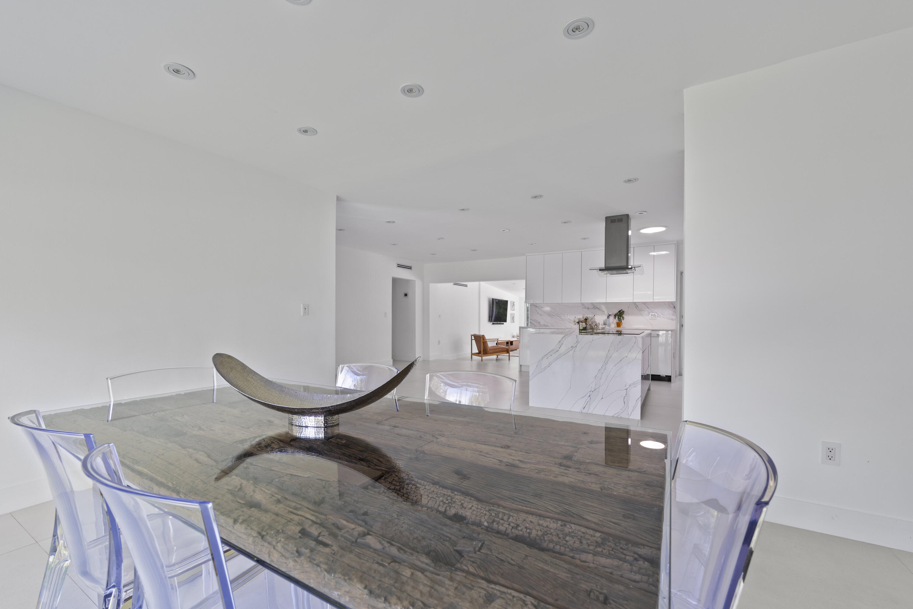 630 Allendale Key Biscayne, FL 33149