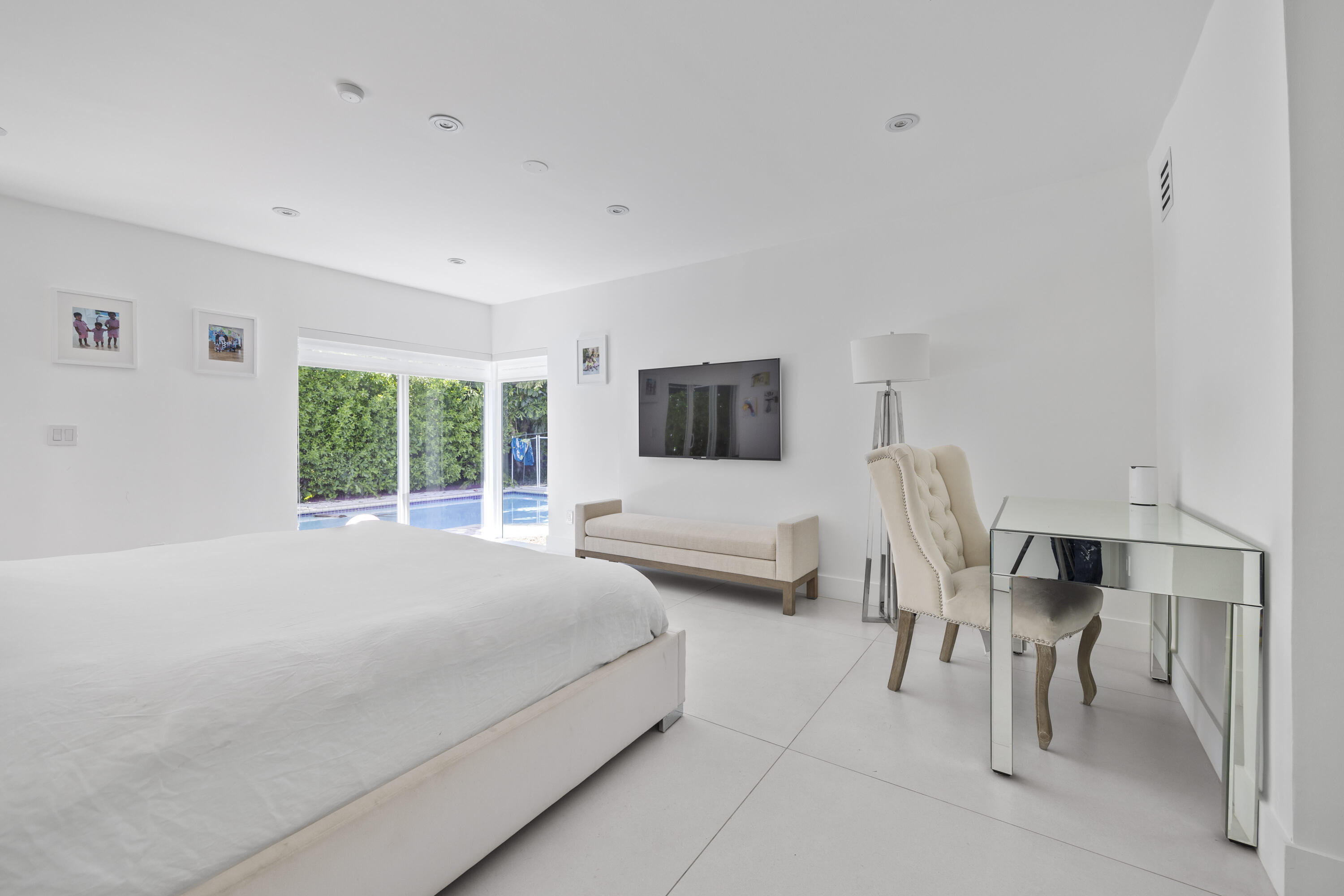 630 Allendale Key Biscayne, FL 33149