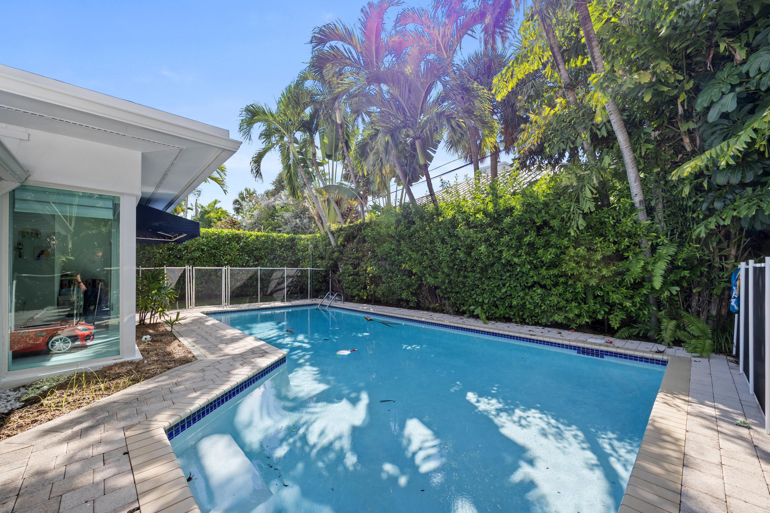 630 Allendale Key Biscayne, FL 33149