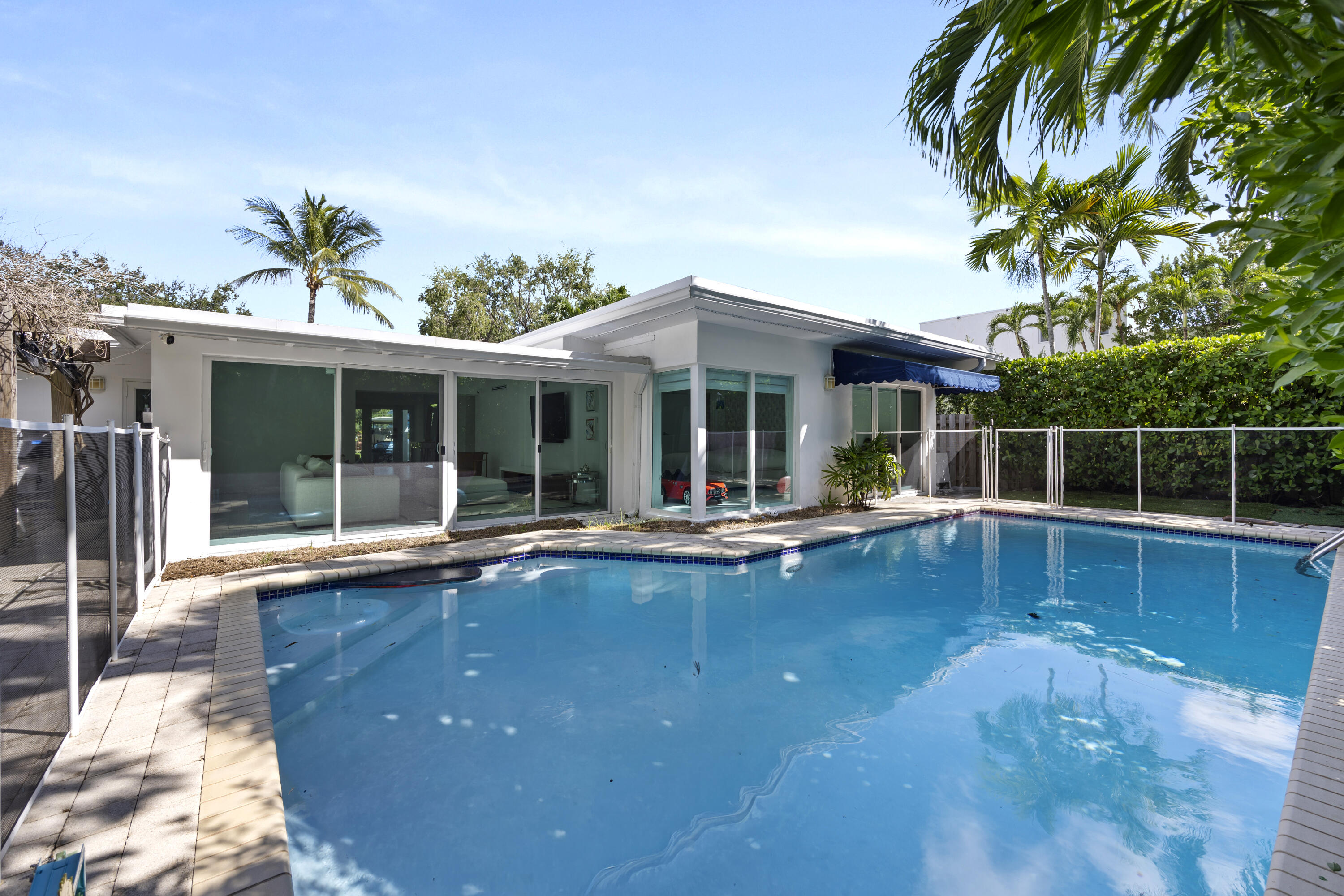 630 Allendale Key Biscayne, FL 33149