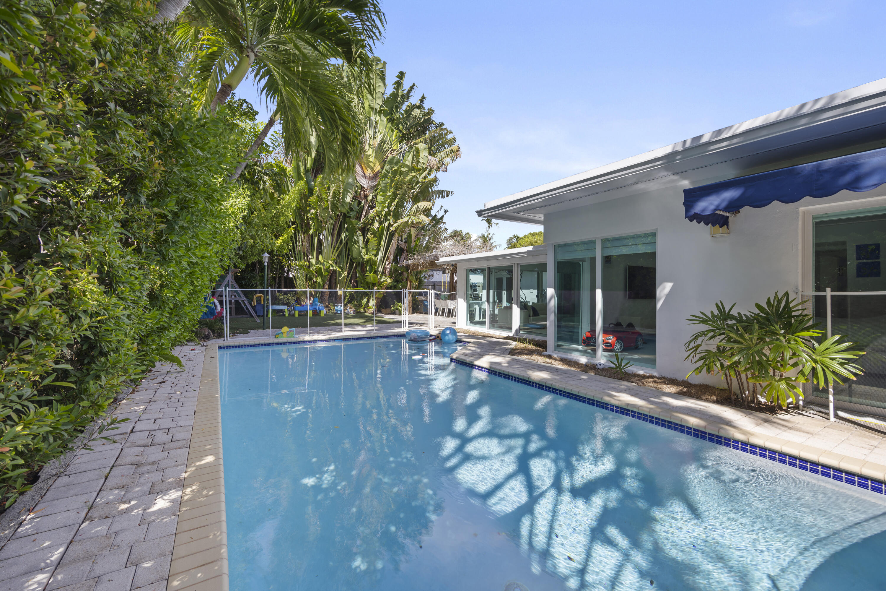 630 Allendale Key Biscayne, FL 33149