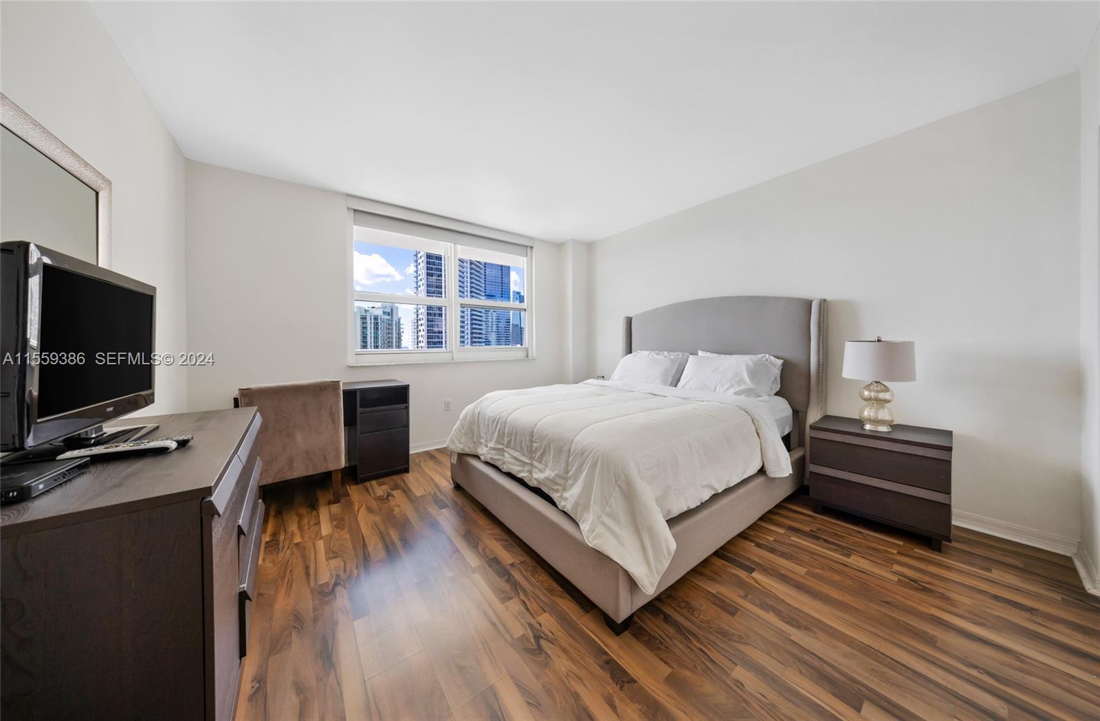 image The Mark on Brickell15
