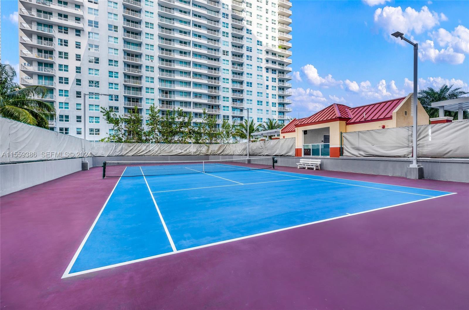 image The Mark on Brickell37