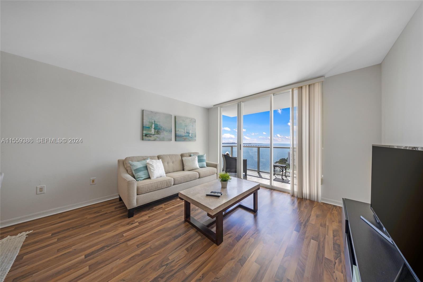 image The Mark on Brickell3