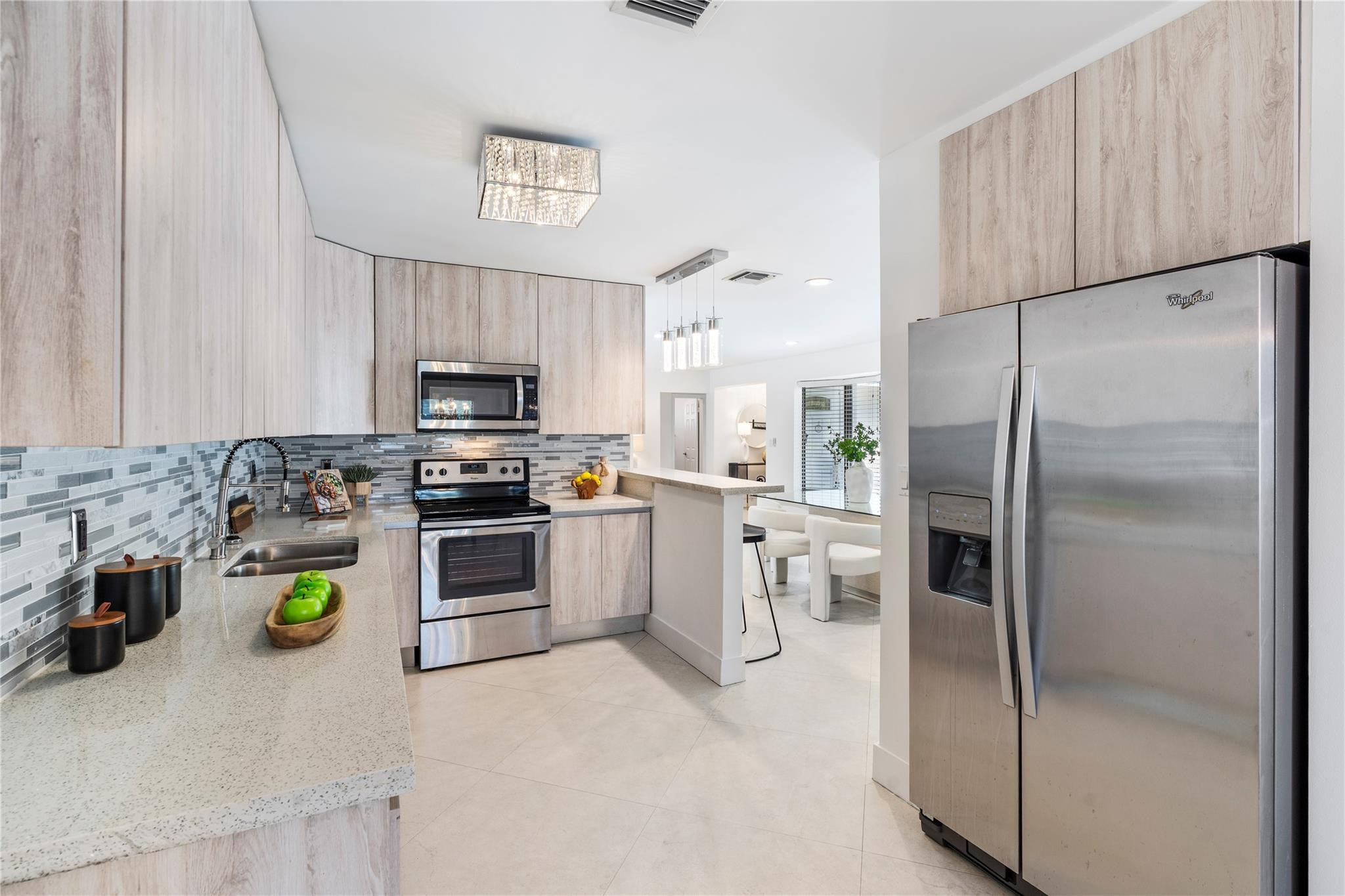 2280 NE 62nd Fort Lauderdale, FL 33308