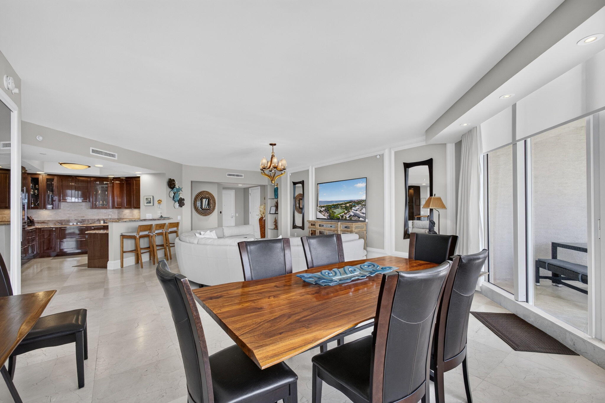 2700 N Ocean Dr #905B Riviera Beach, FL 33404