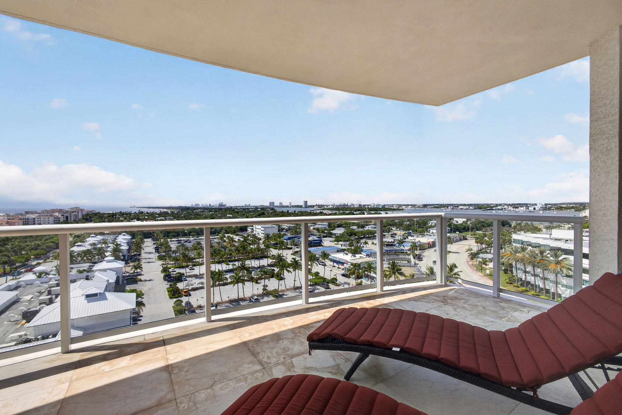 2700 N Ocean Dr #905B Riviera Beach, FL 33404