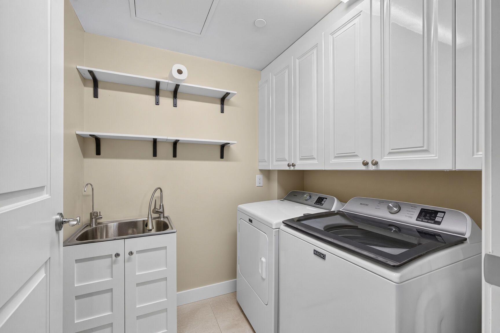 2700 N Ocean Dr #905B Riviera Beach, FL 33404