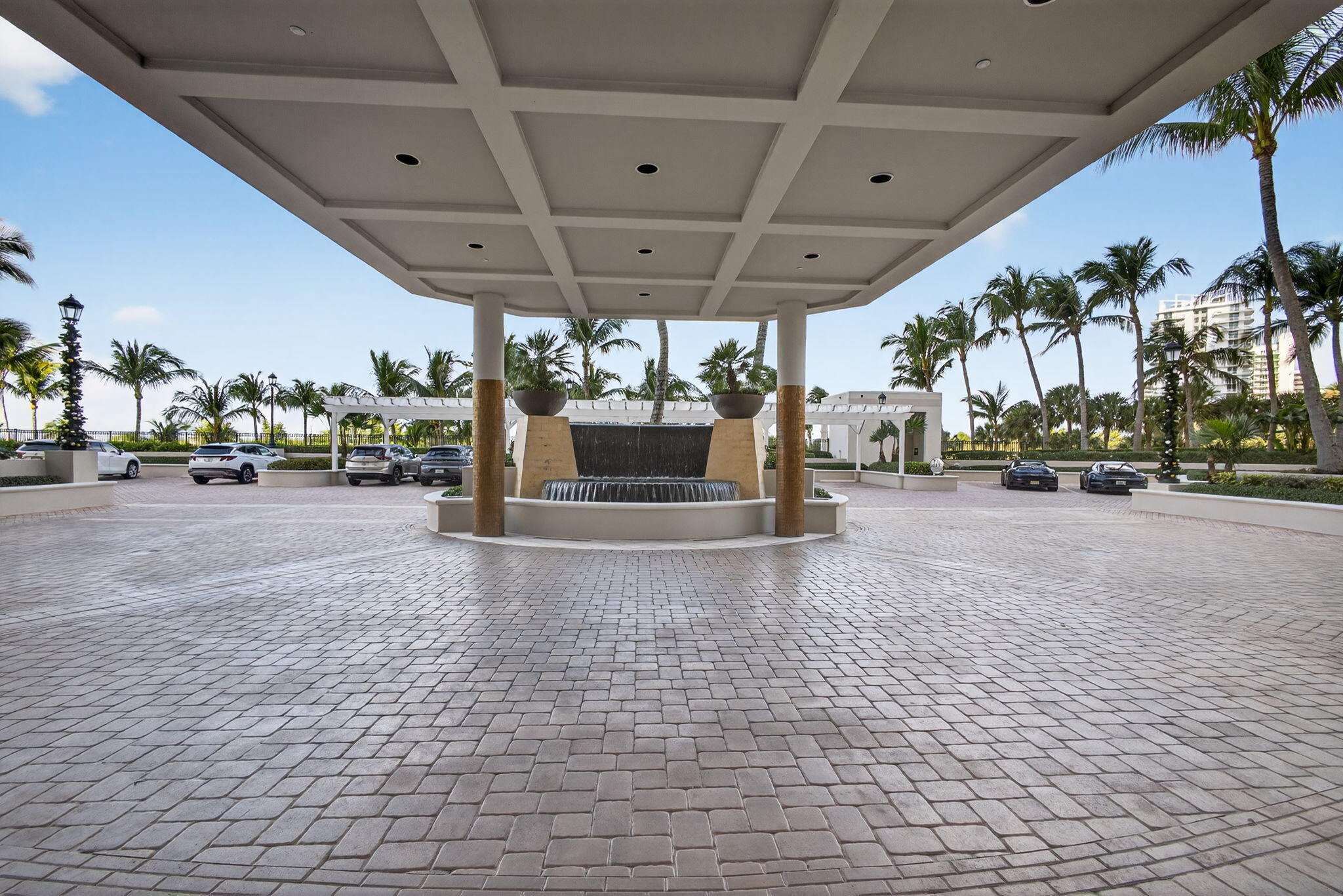 2700 N Ocean Dr #905B Riviera Beach, FL 33404