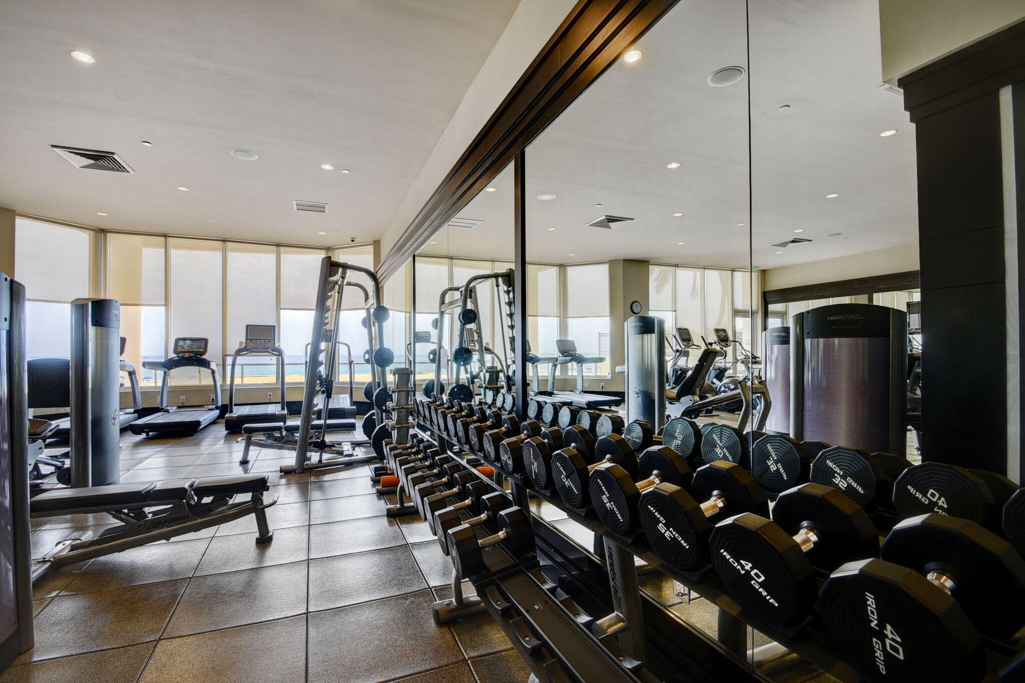 2700 N Ocean Dr #905B Riviera Beach, FL 33404