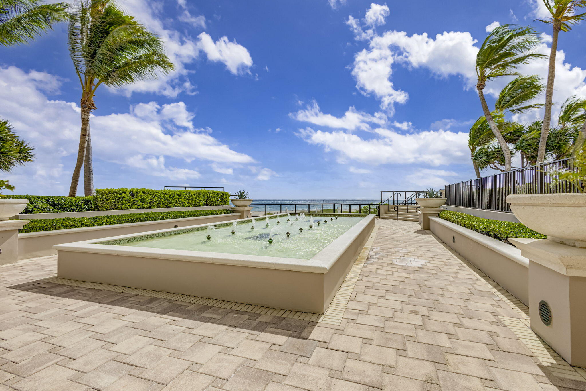 2700 N Ocean Dr #905B Riviera Beach, FL 33404