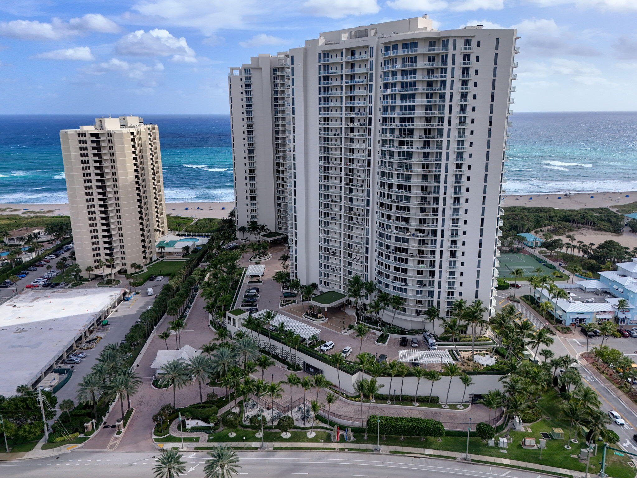 2700 N Ocean Dr #905B Riviera Beach, FL 33404