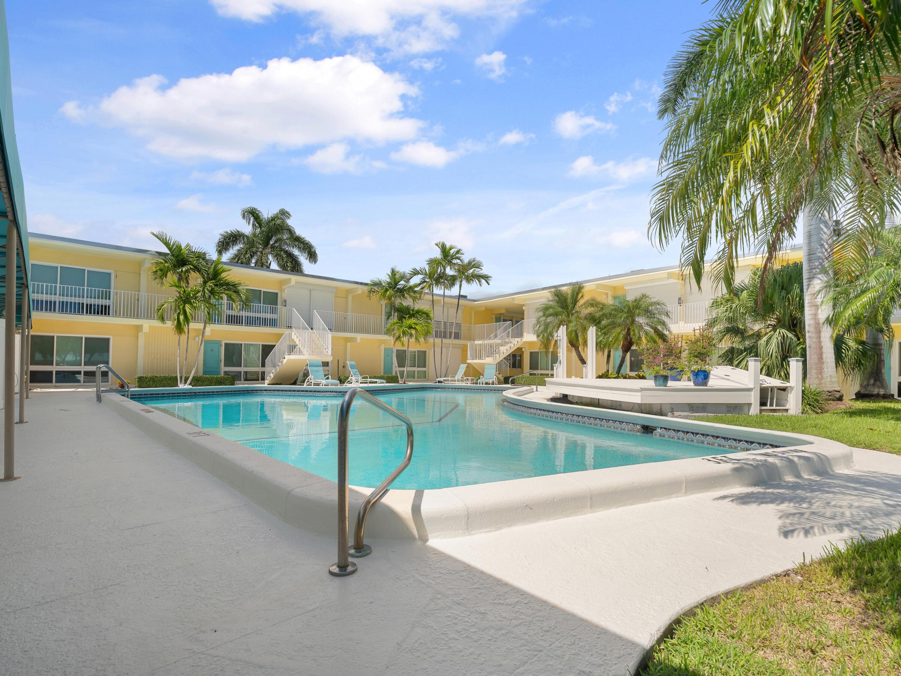 3037 Hbr Dr #18 Fort Lauderdale, FL 33316