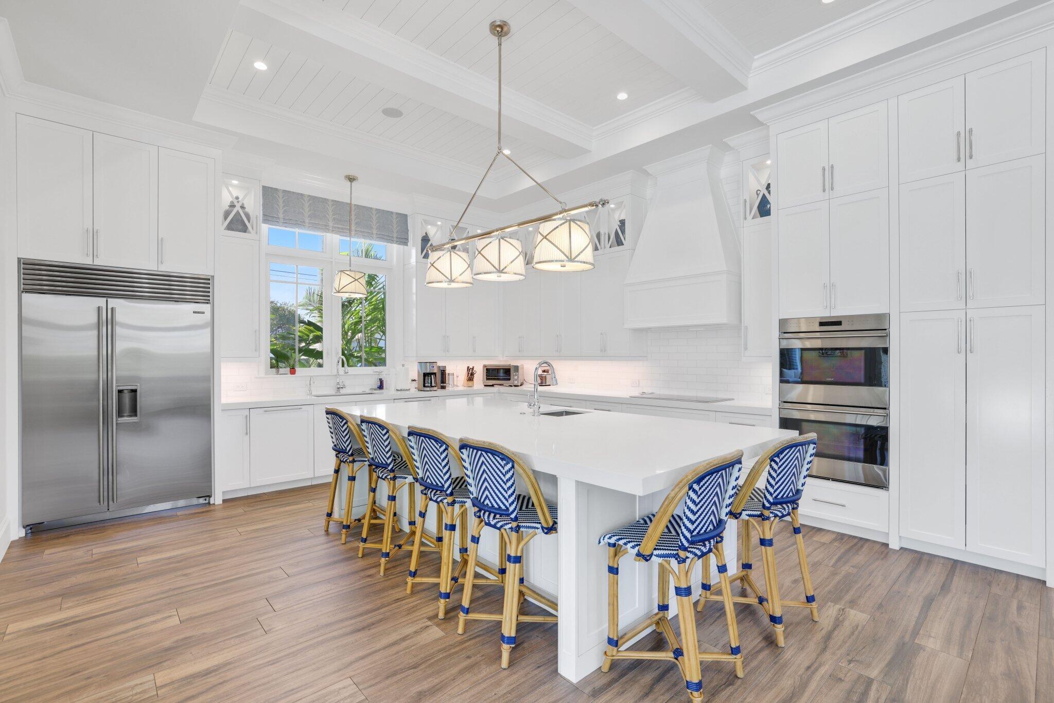 3700 NE 24th Ave Lighthouse Point, FL 33064