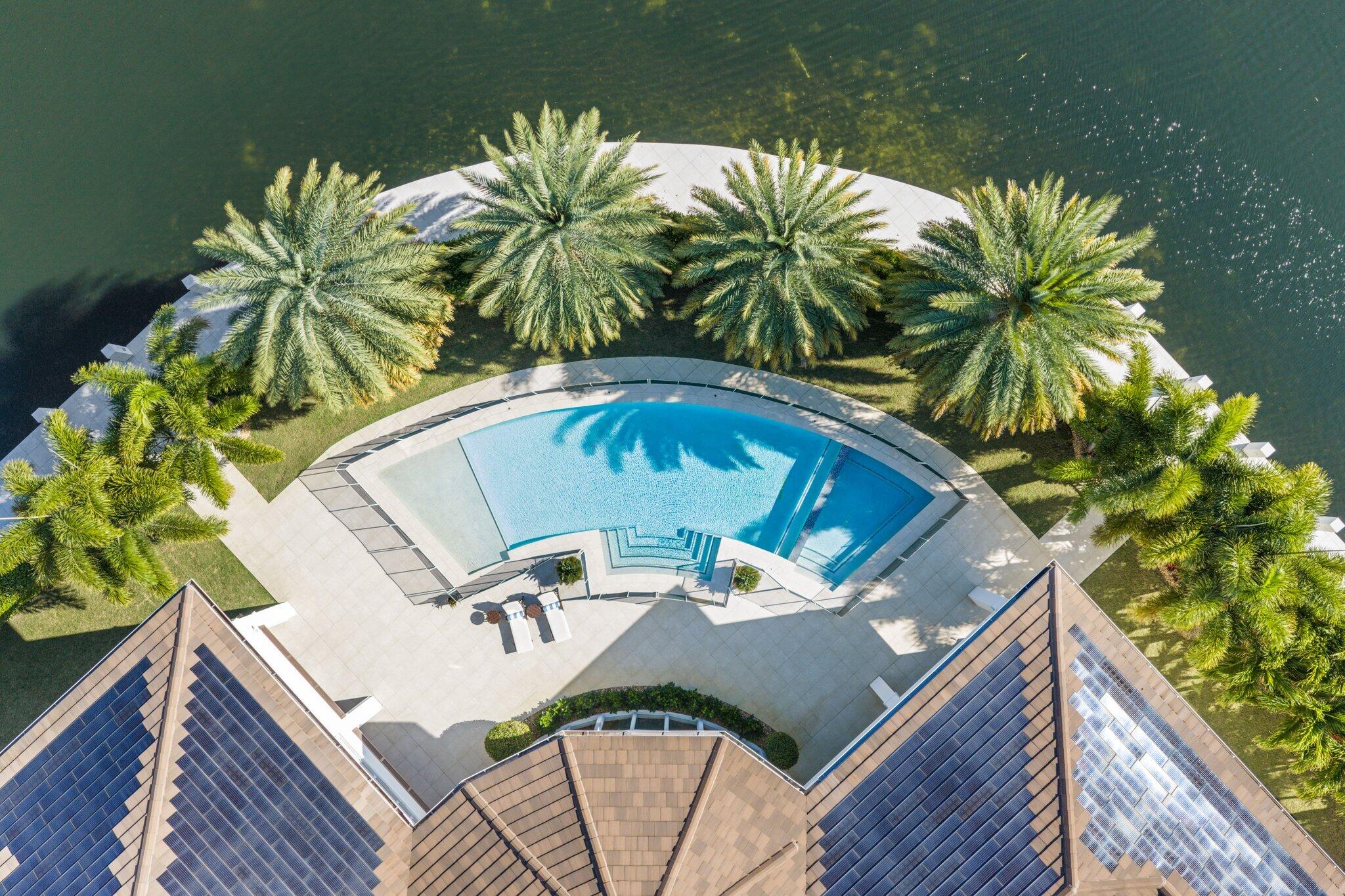 3700 NE 24th Ave Lighthouse Point, FL 33064