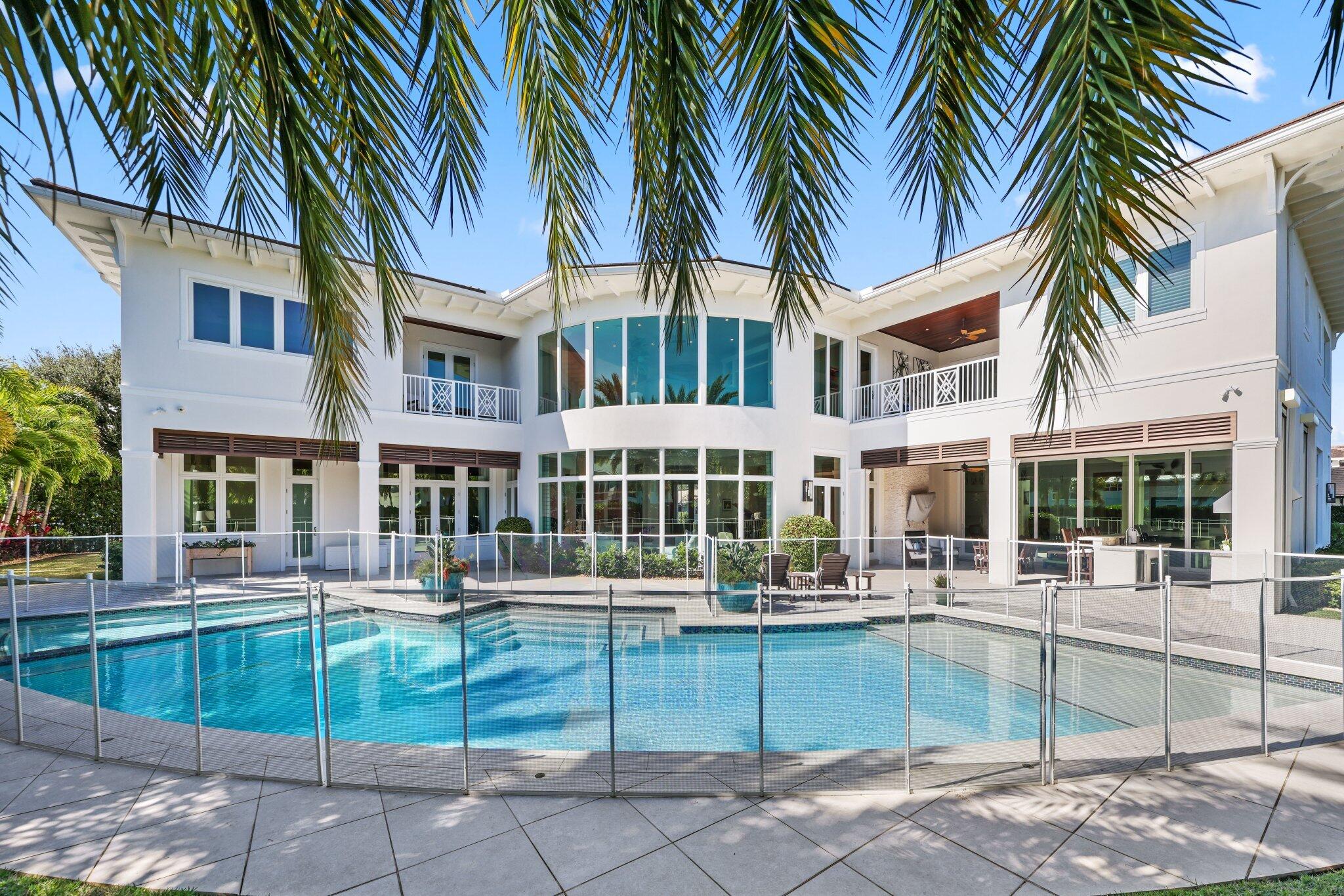 3700 NE 24th Ave Lighthouse Point, FL 33064