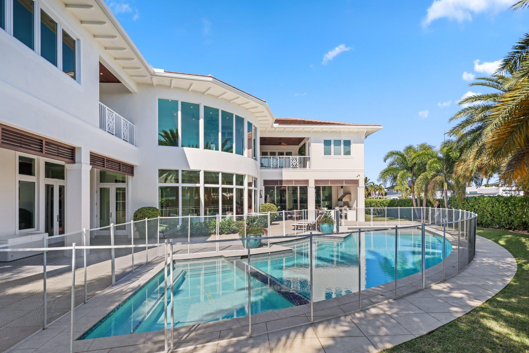 3700 NE 24th Ave Lighthouse Point, FL 33064