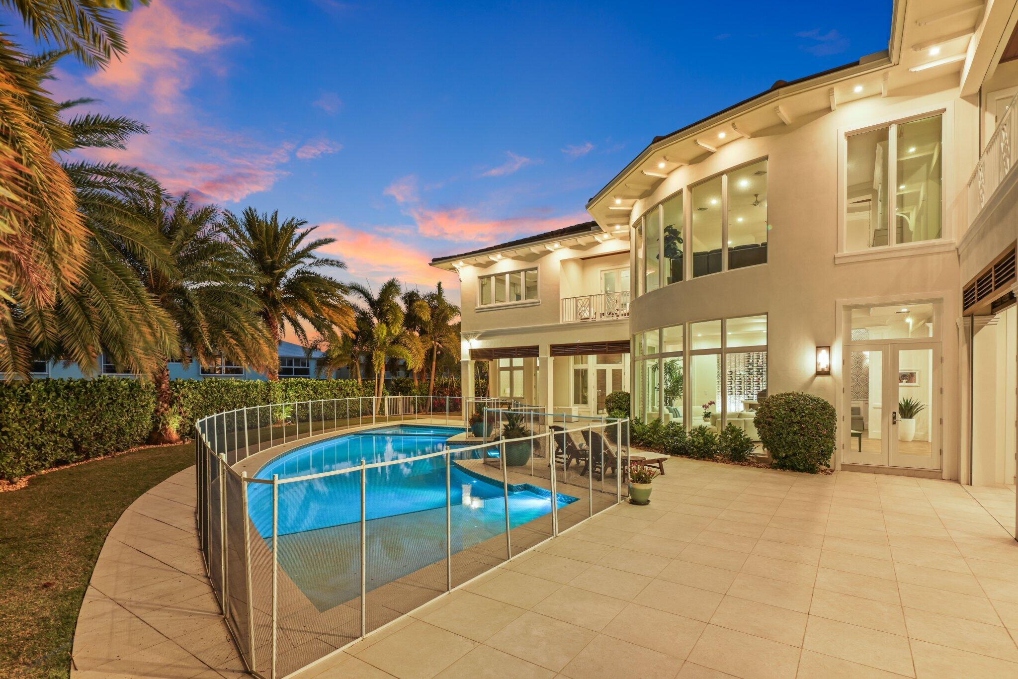 3700 NE 24th Ave Lighthouse Point, FL 33064
