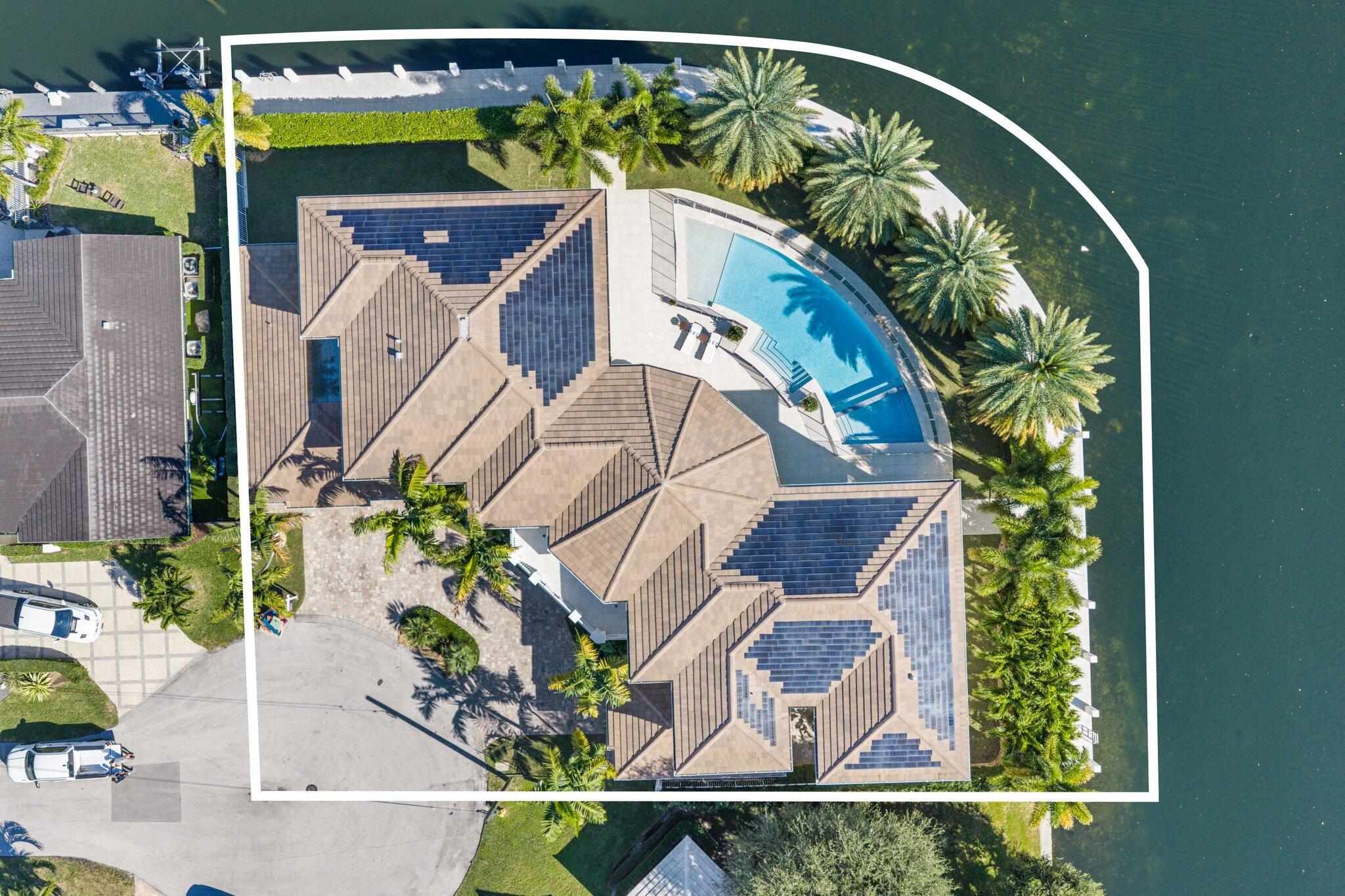 3700 NE 24th Ave Lighthouse Point, FL 33064