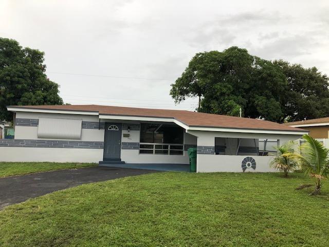 2636 Everglades Dr